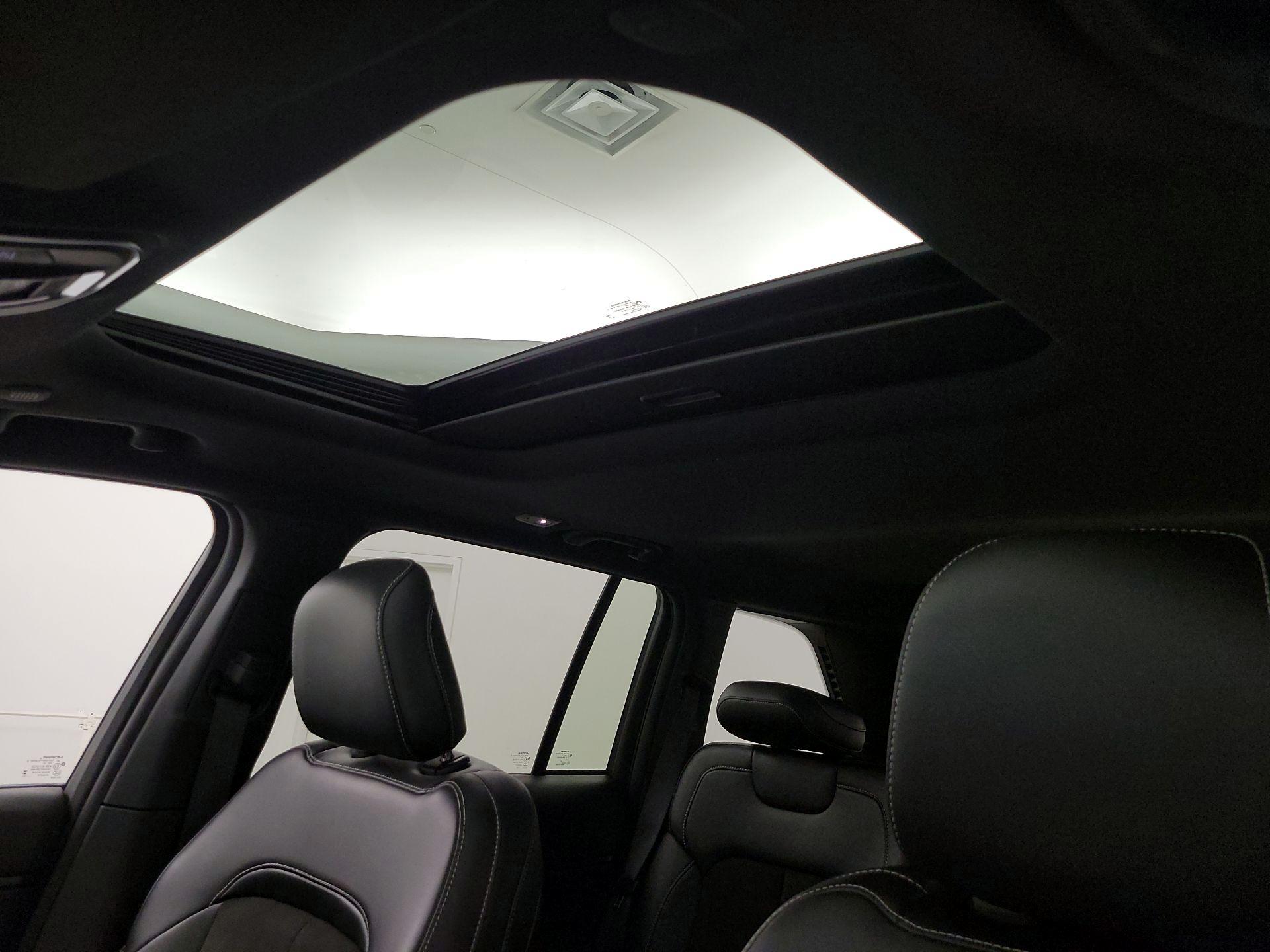 Thumbnail: 2023 Jeep Grand Cherokee - 19