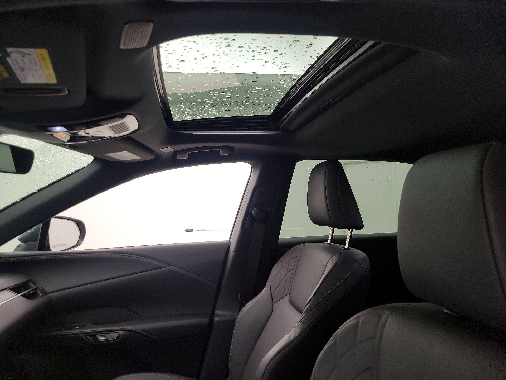 Thumbnail: 2025 Lexus RX - 20