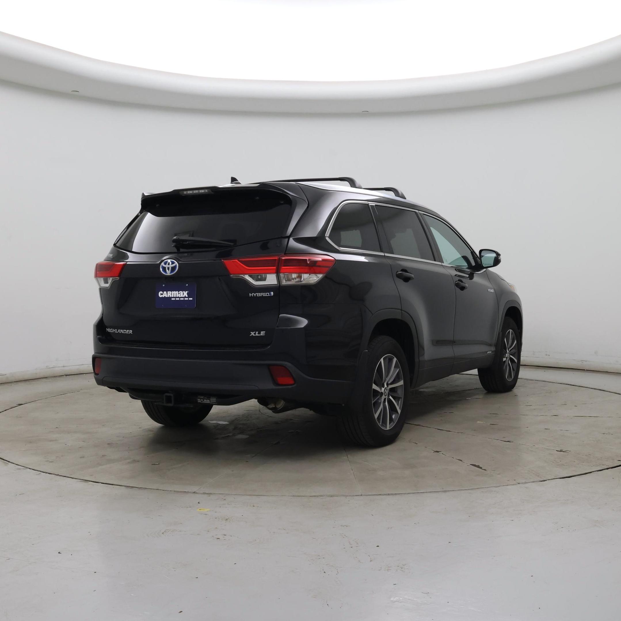 Thumbnail: 2019 Toyota Highlander - 8