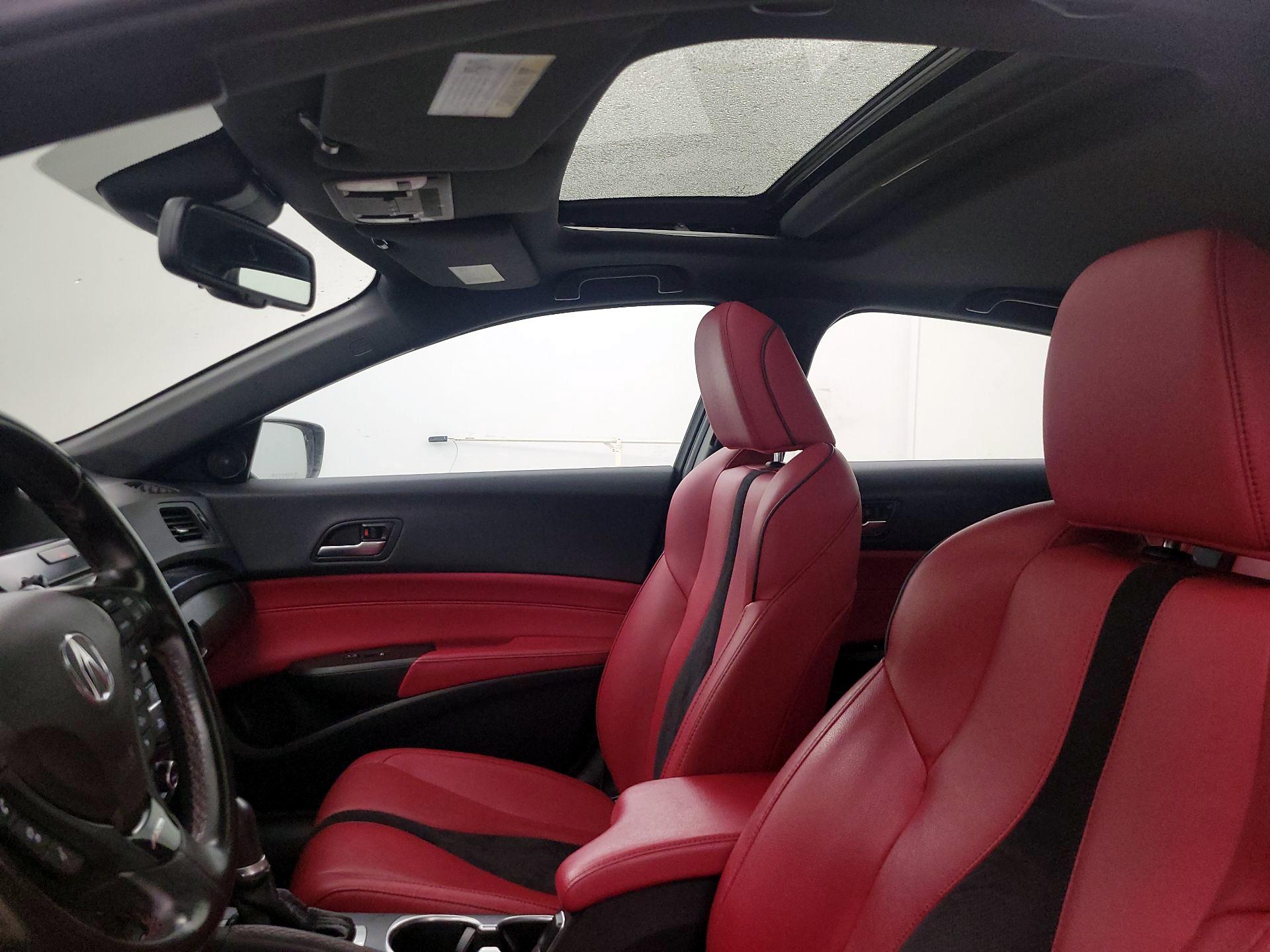 Thumbnail: 2020 Acura ILX - 19