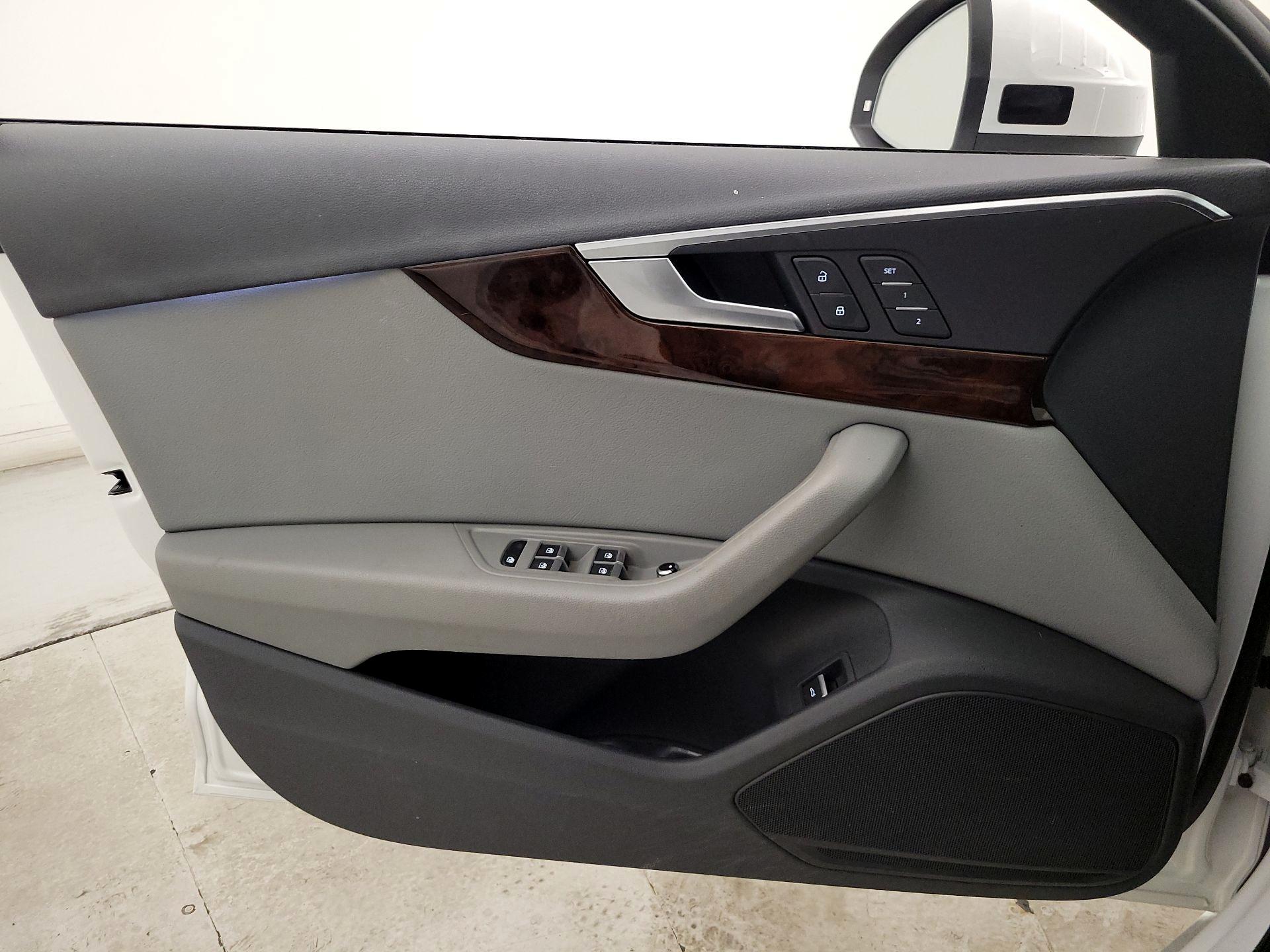 Thumbnail: 2019 Audi A4 - 12