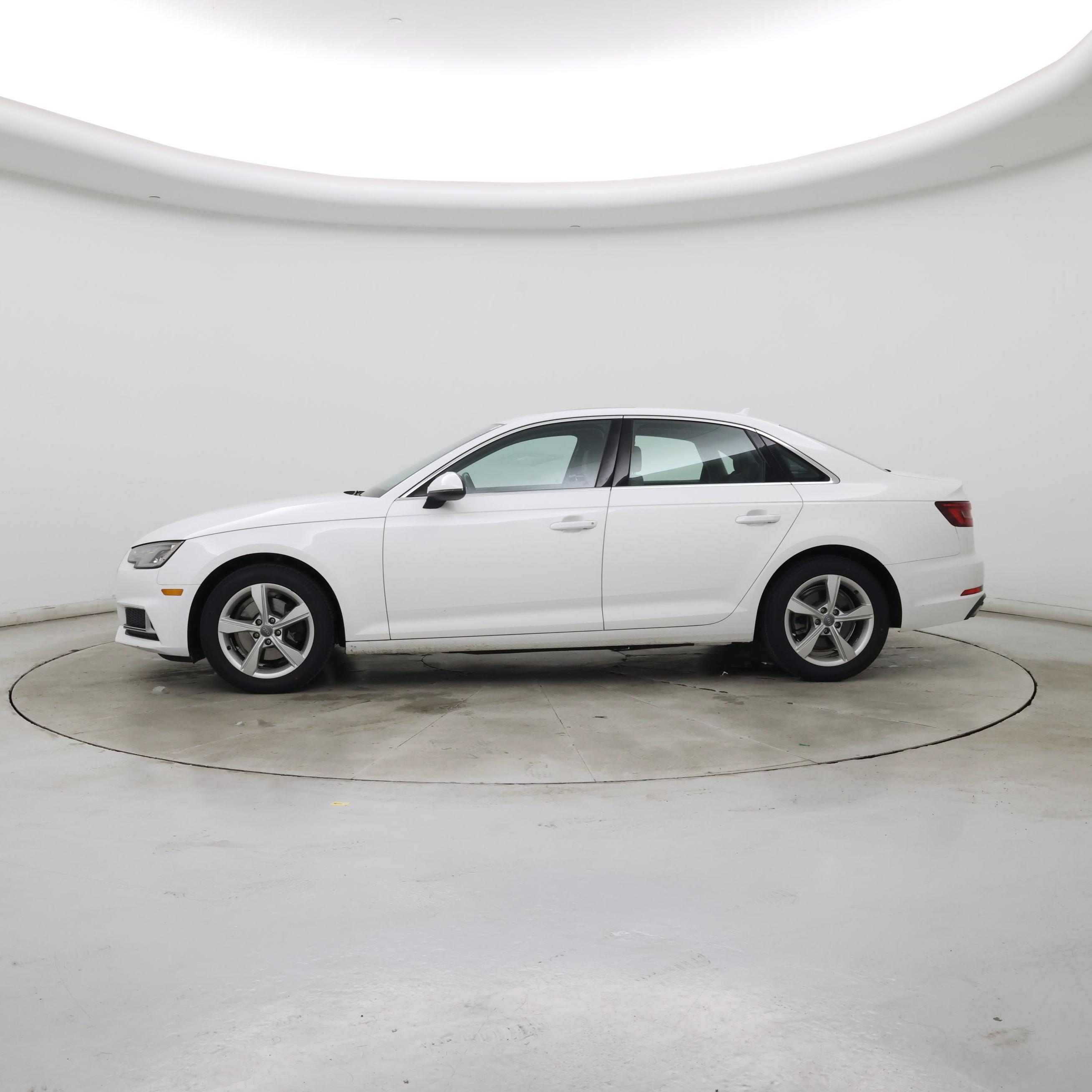 Thumbnail: 2019 Audi A4 - 3