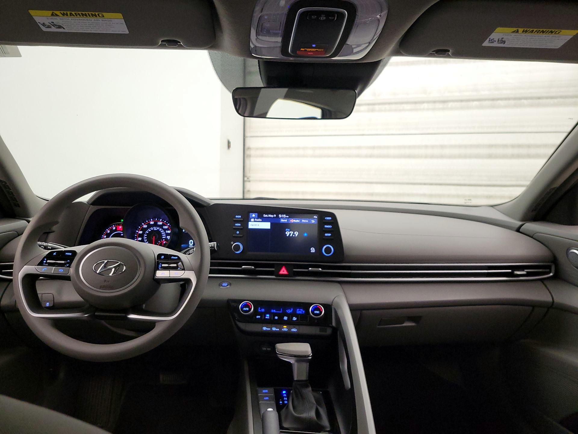 Thumbnail: 2023 Hyundai Elantra - 9