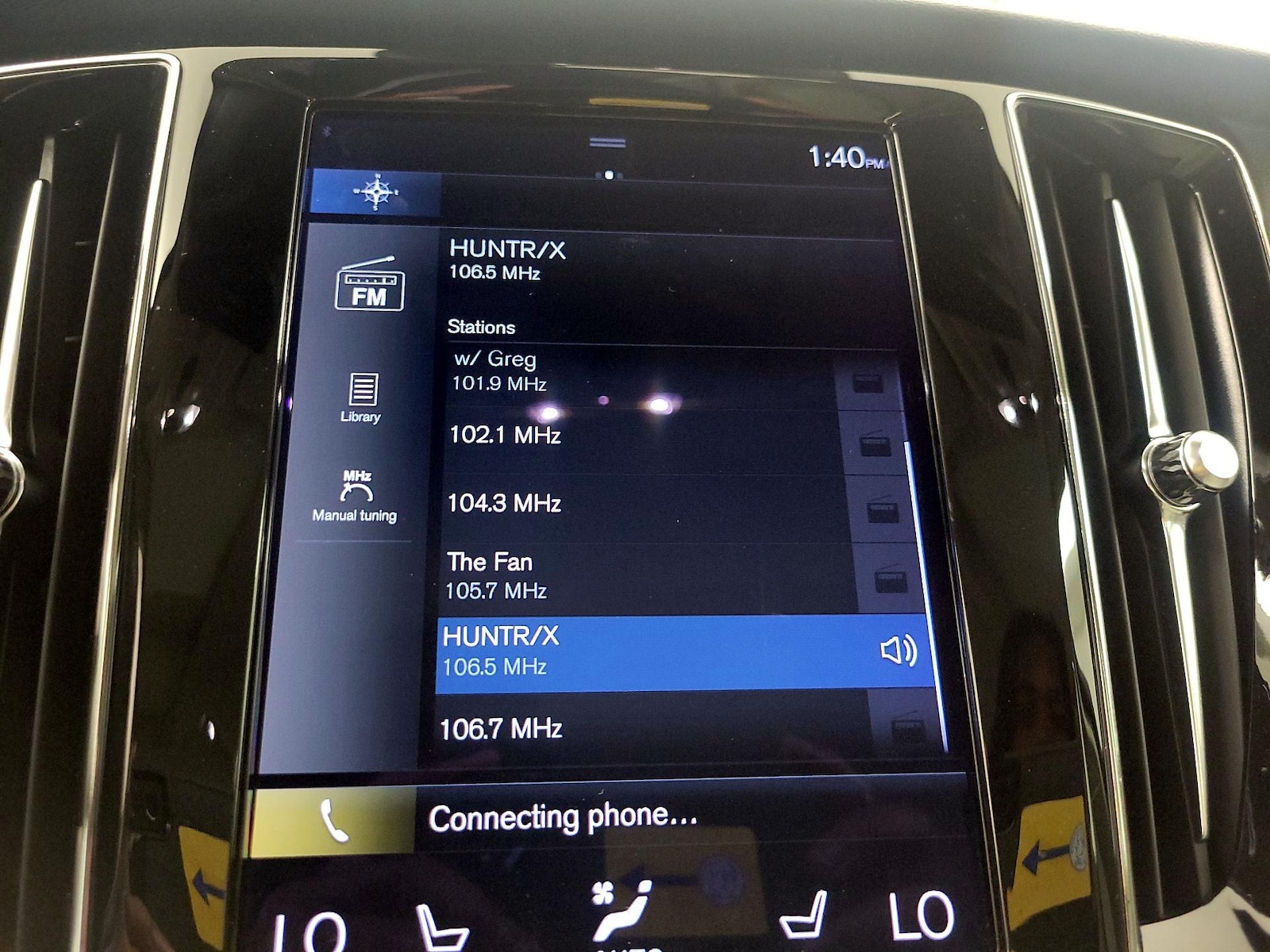2022 Volvo S60 Momentum - Photo 14