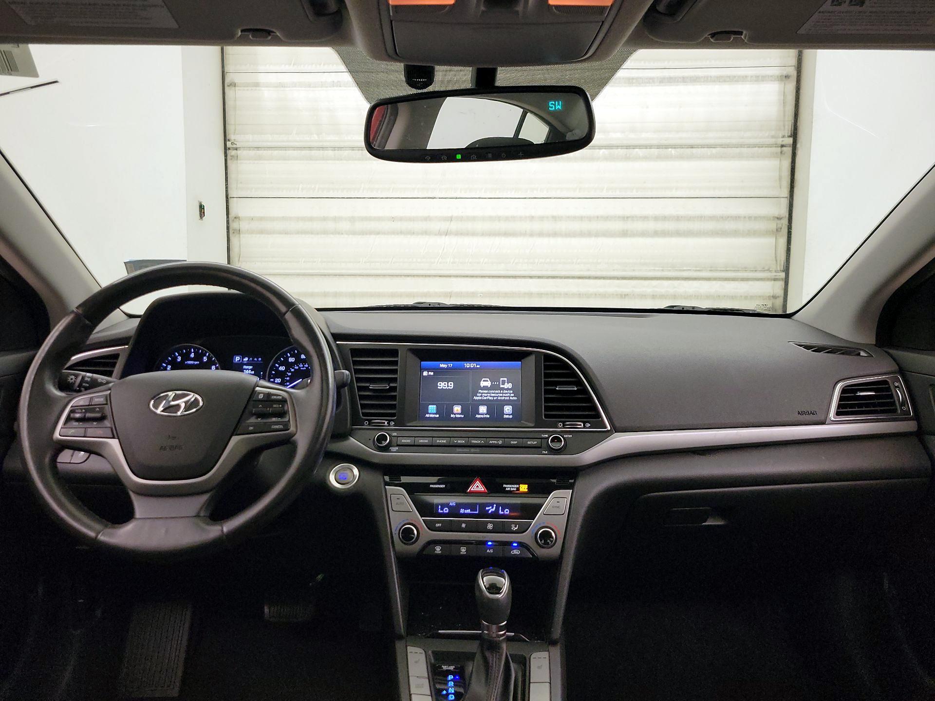 Thumbnail: 2017 Hyundai Elantra - 9