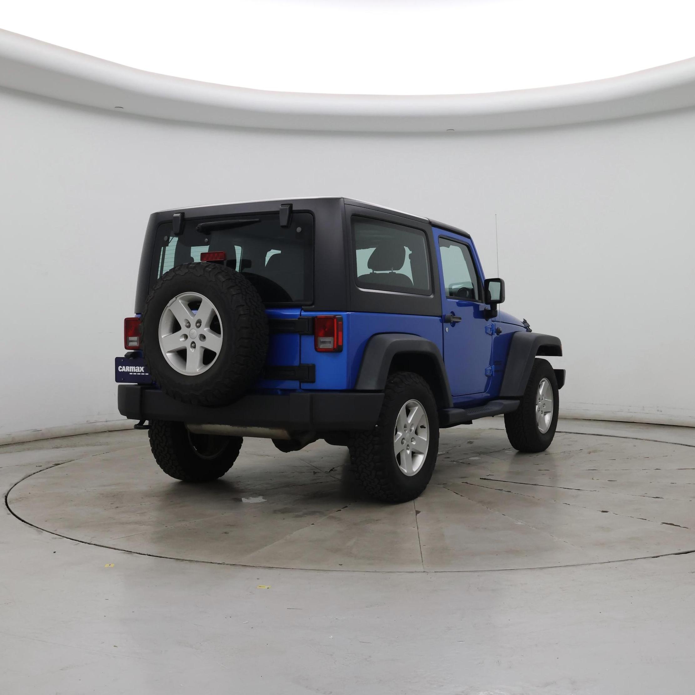 Thumbnail: 2015 Jeep Wrangler - 8