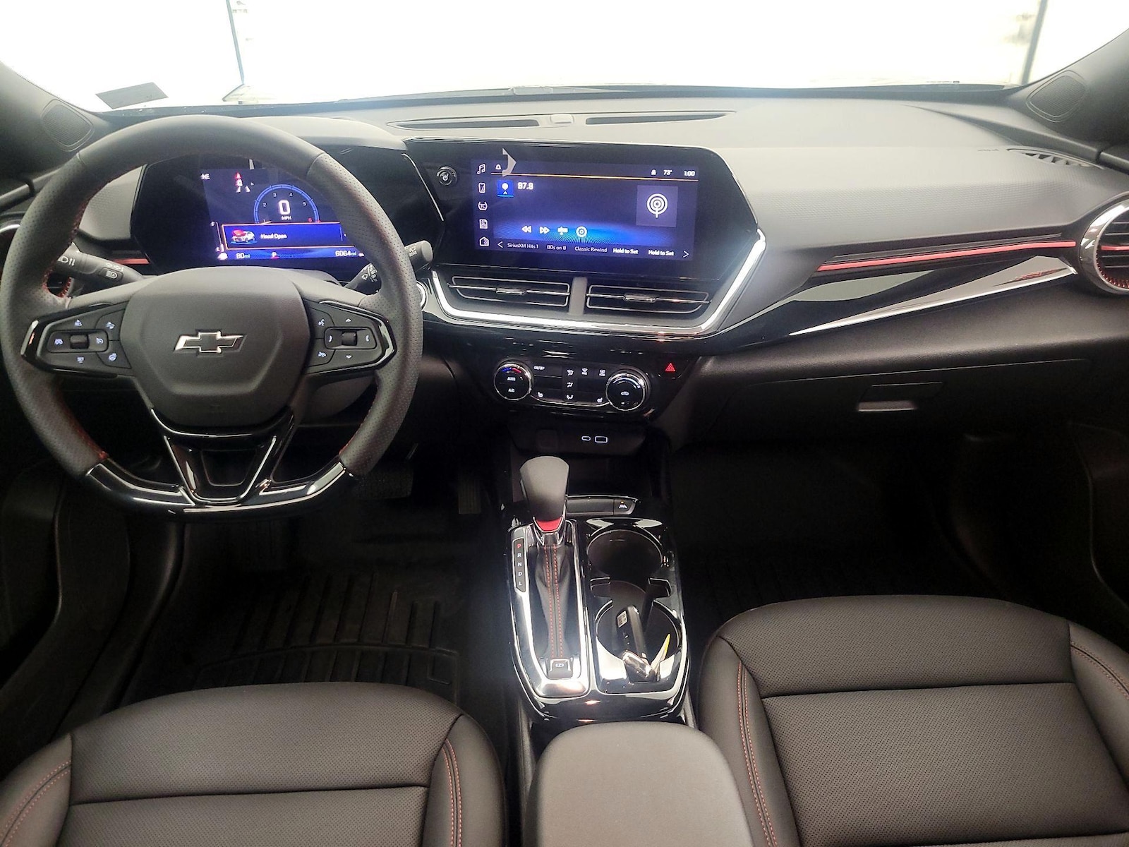 2026 Chevrolet Trax RS - Photo 10