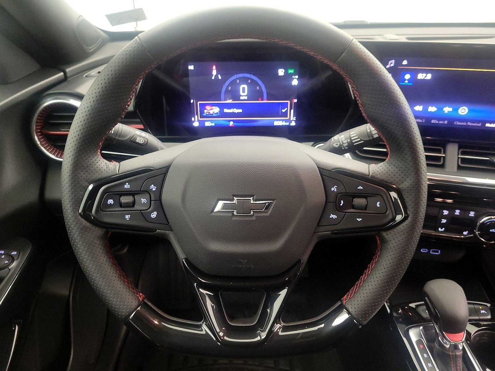 2026 Chevrolet Trax RS - Photo 11