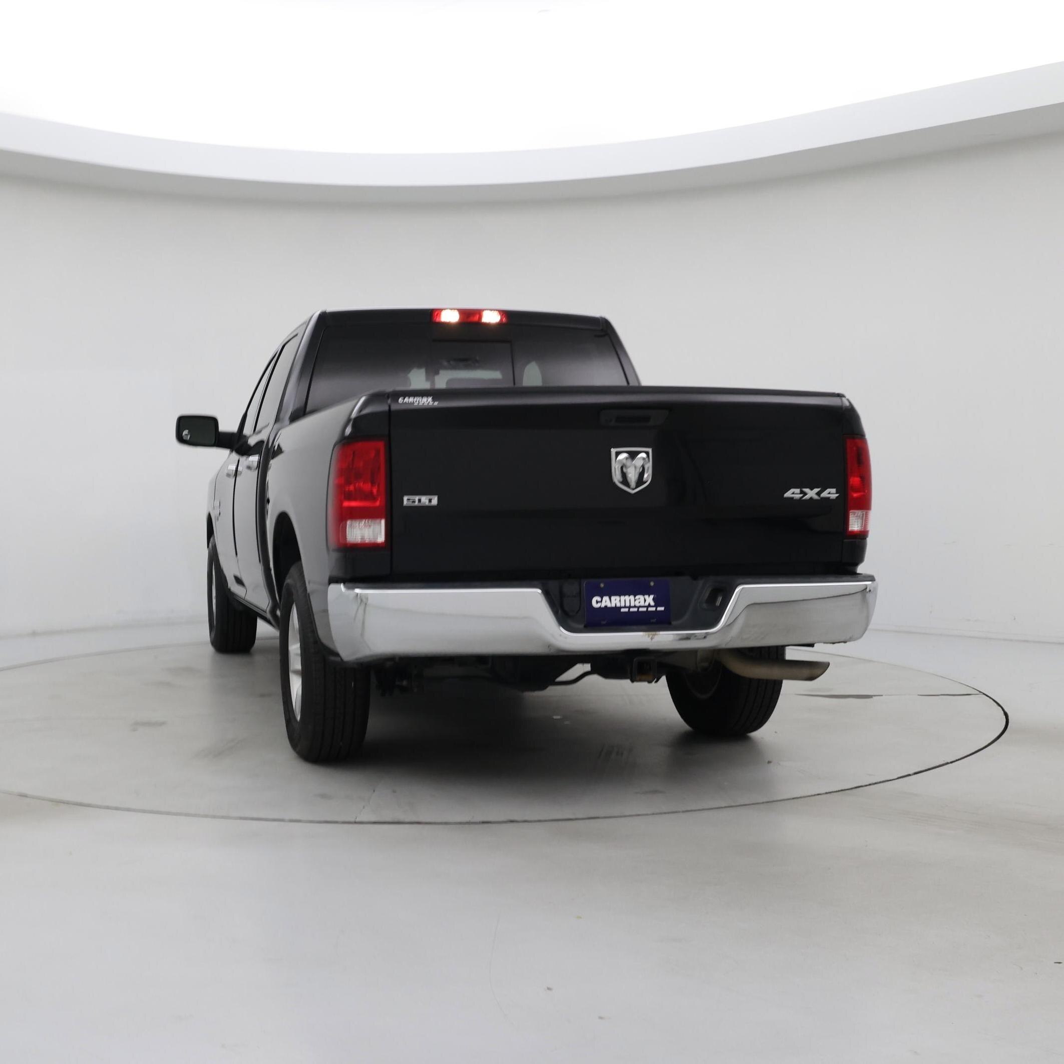 Thumbnail: 2020 RAM 1500 Classic - 6