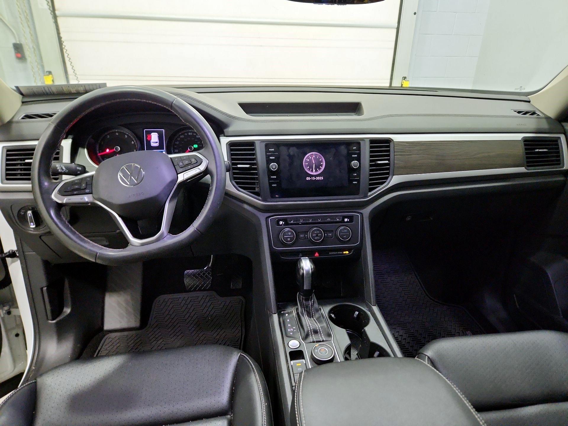 Thumbnail: 2021 Volkswagen Atlas - 9