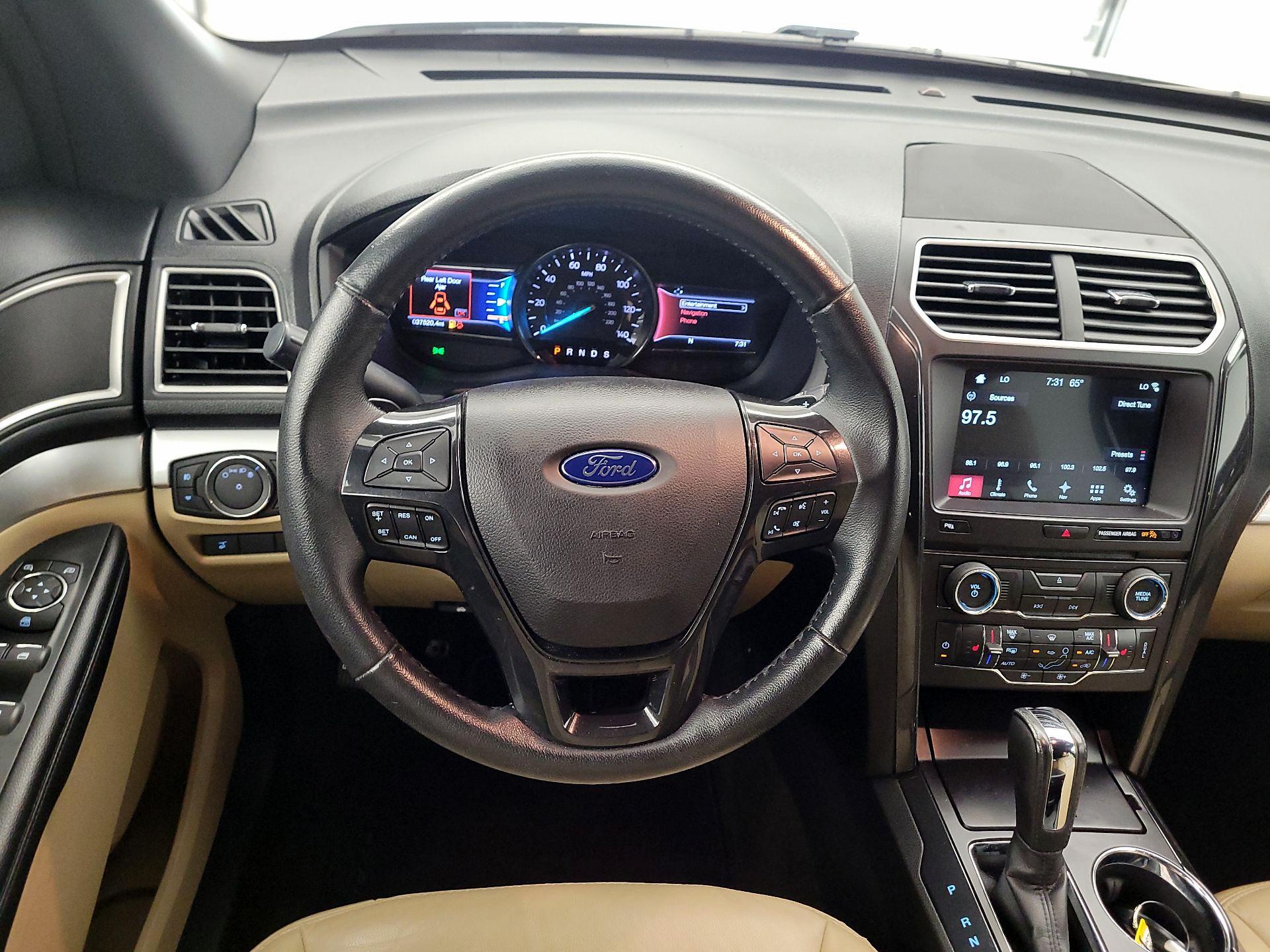Thumbnail: 2017 Ford Explorer - 10