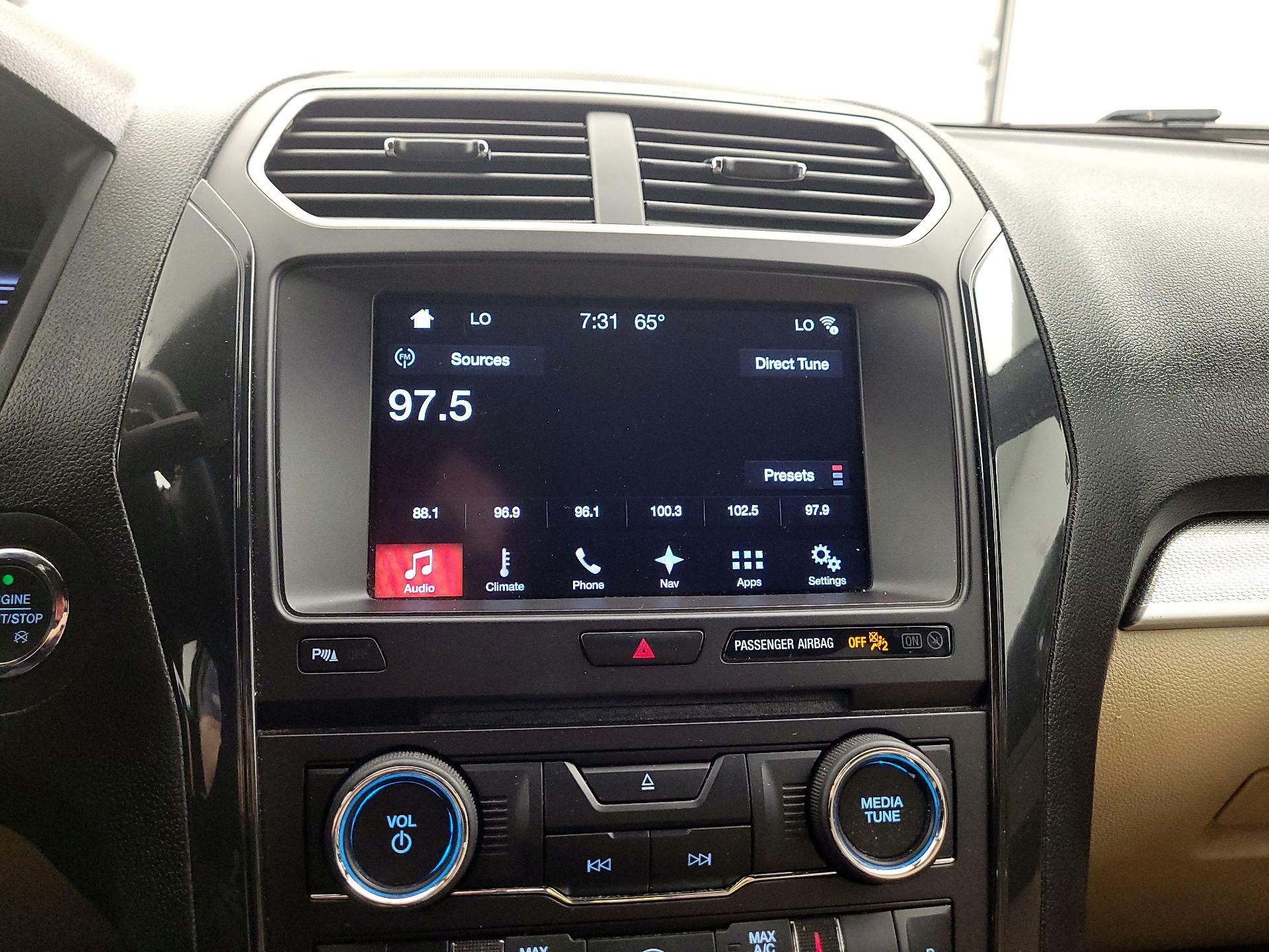 Thumbnail: 2017 Ford Explorer - 13