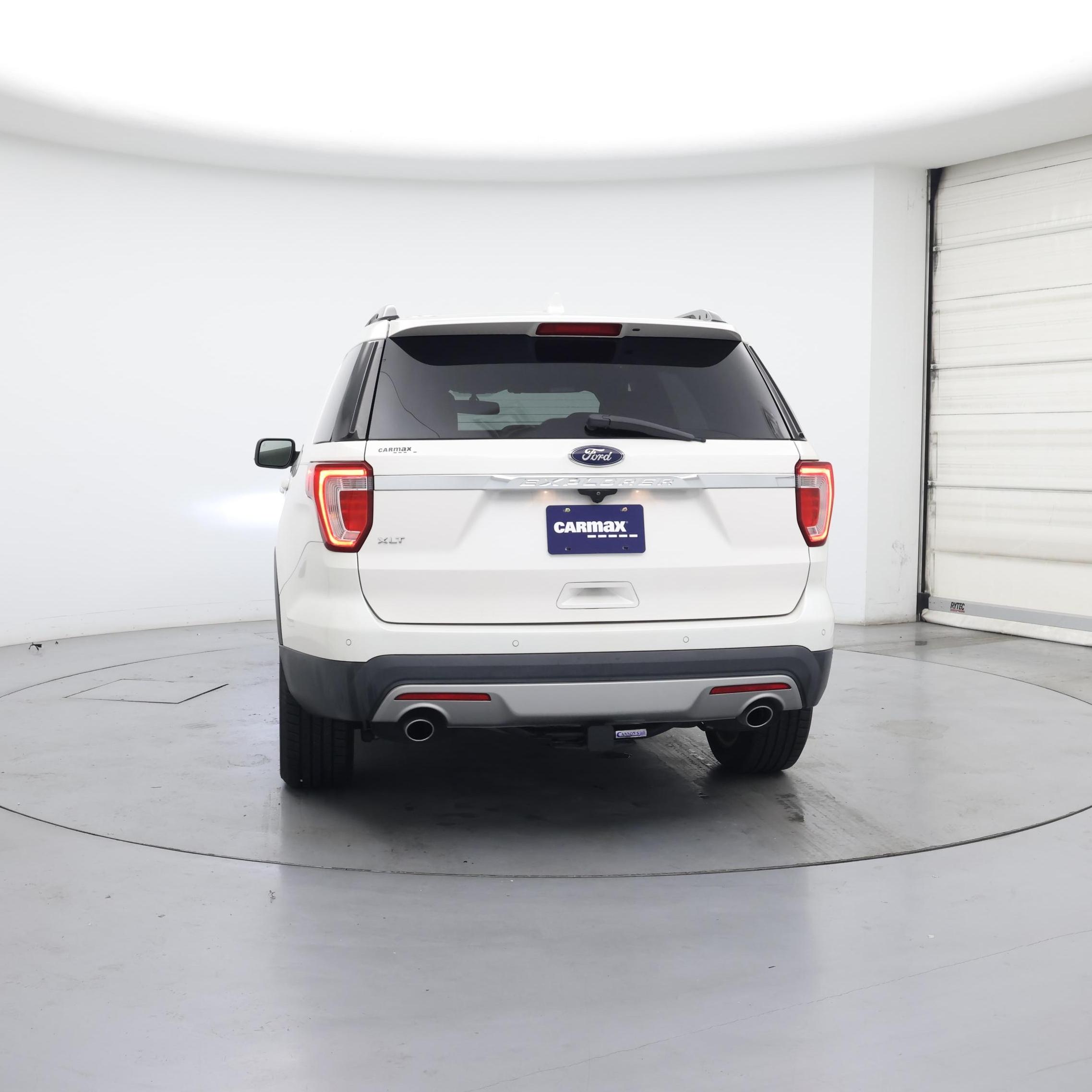 Thumbnail: 2017 Ford Explorer - 6