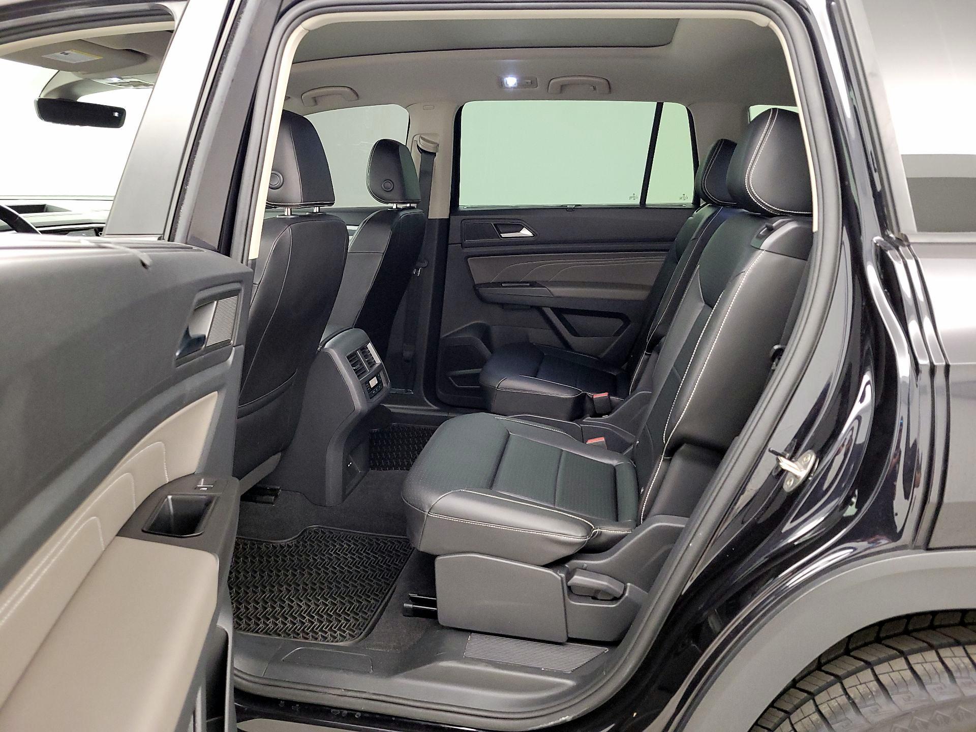 Thumbnail: 2022 Volkswagen Atlas - 20