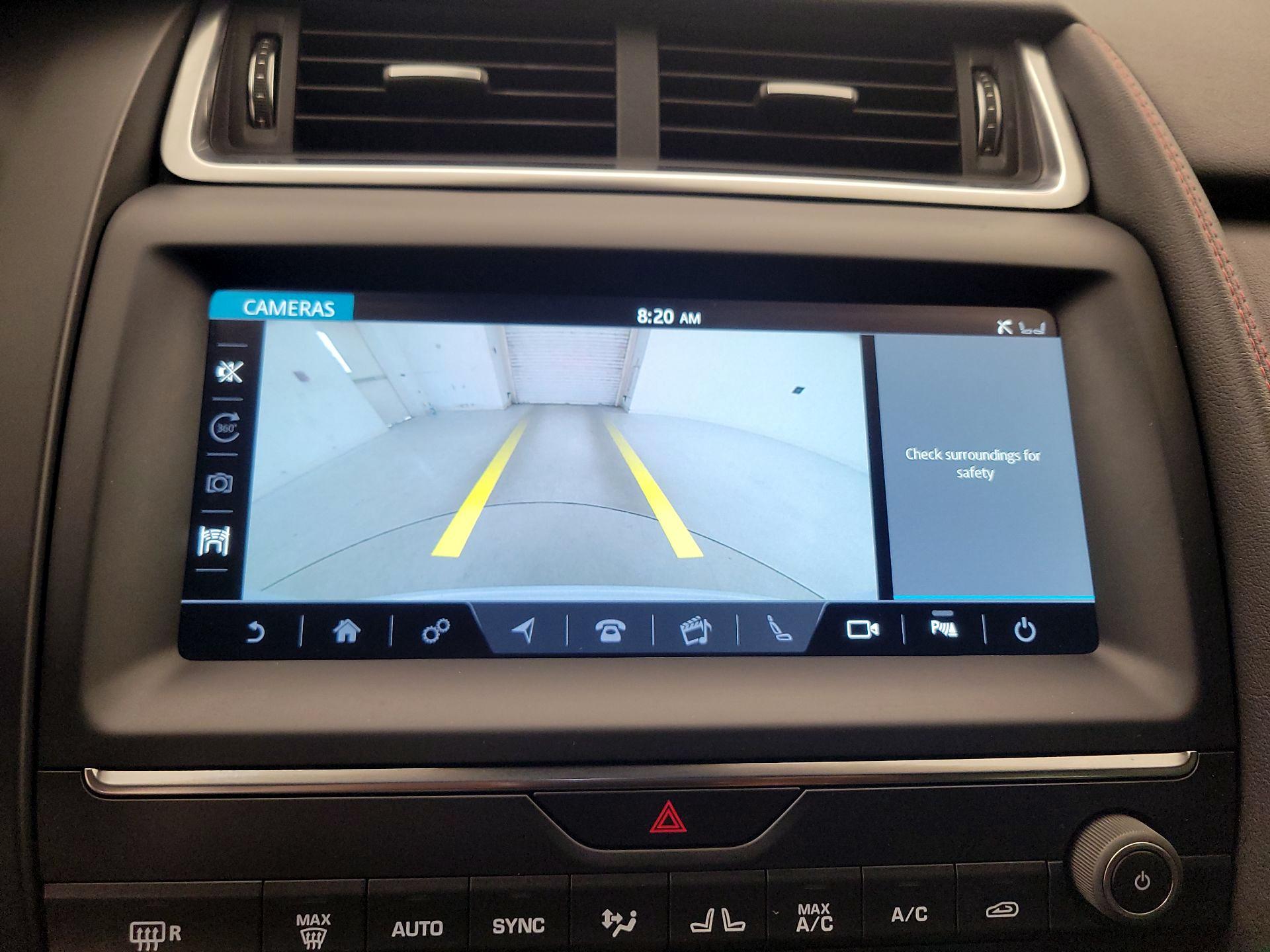 Thumbnail: 2020 Jaguar E-Pace - 14