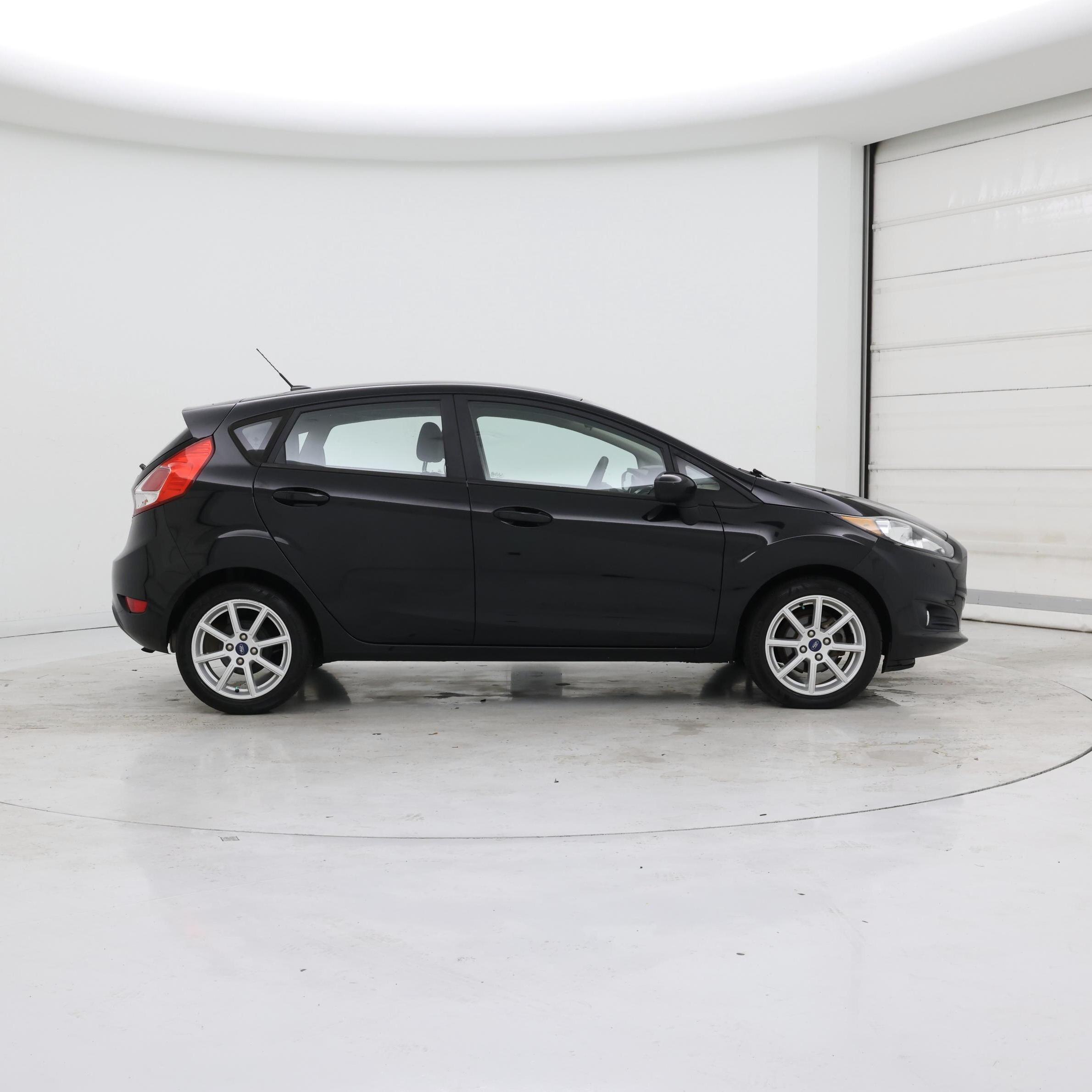 Thumbnail: 2019 Ford Fiesta - 7