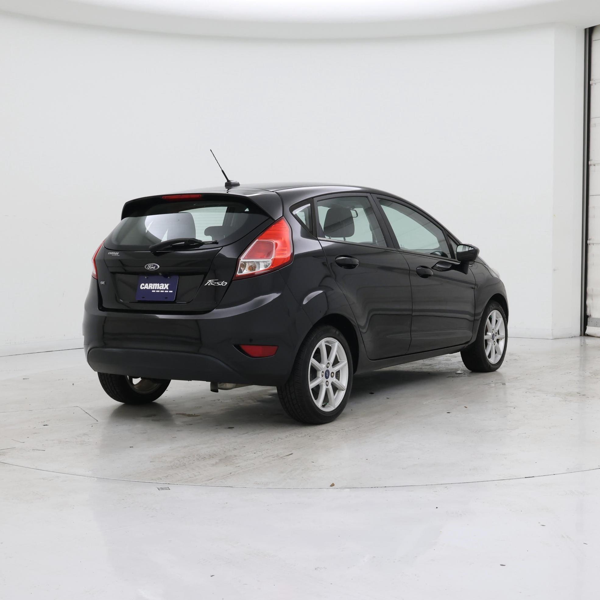 Thumbnail: 2019 Ford Fiesta - 8
