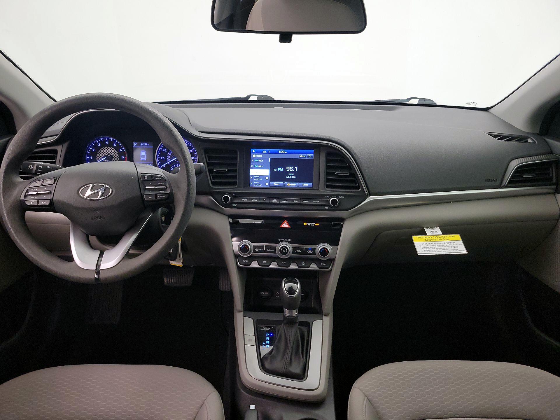 Thumbnail: 2020 Hyundai Elantra - 9
