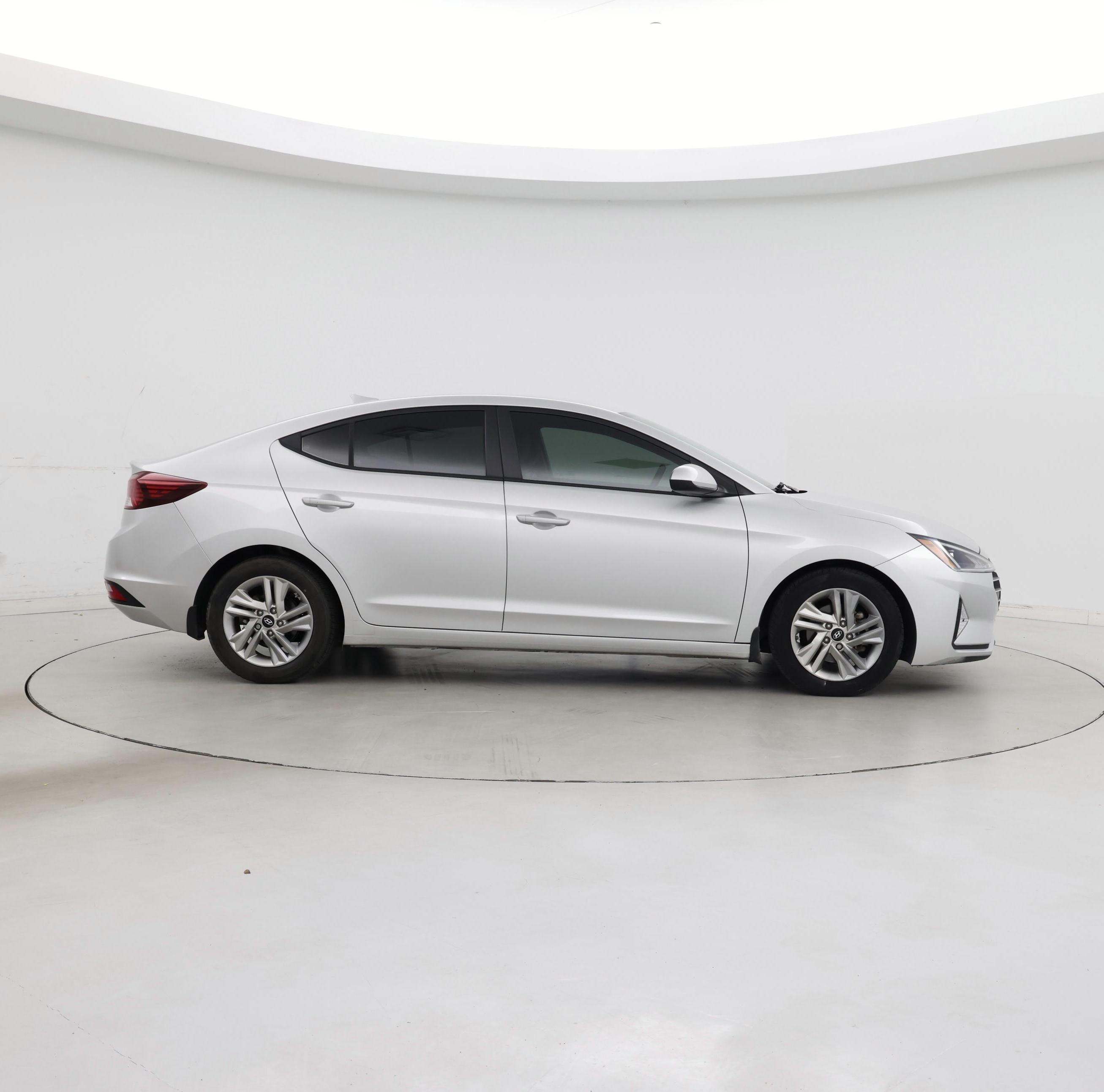 Thumbnail: 2020 Hyundai Elantra - 7