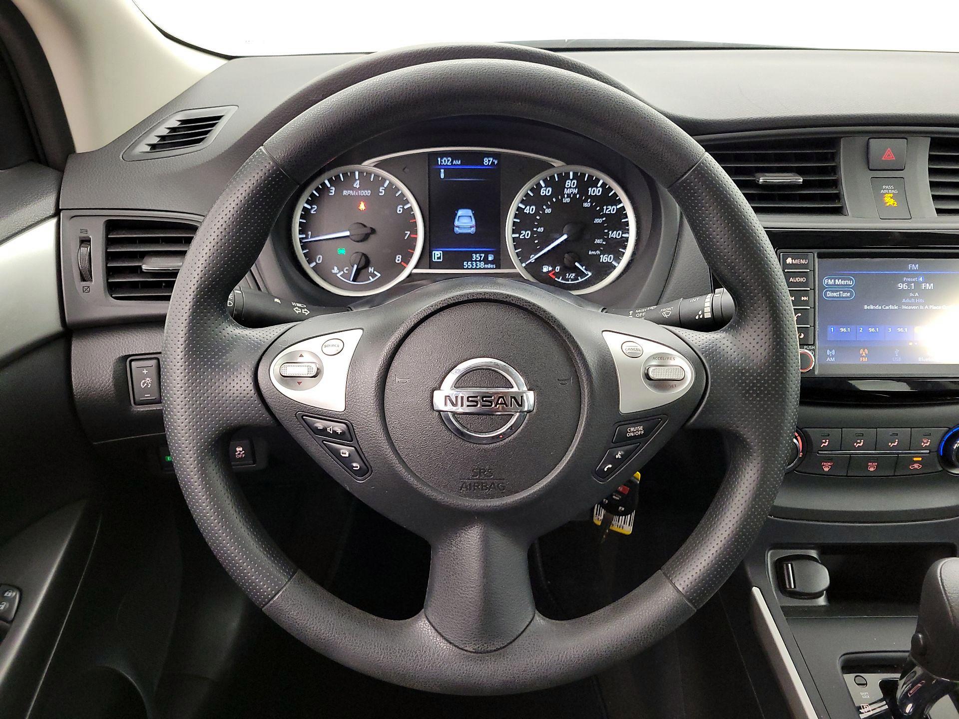 Thumbnail: 2019 Nissan Sentra - 10
