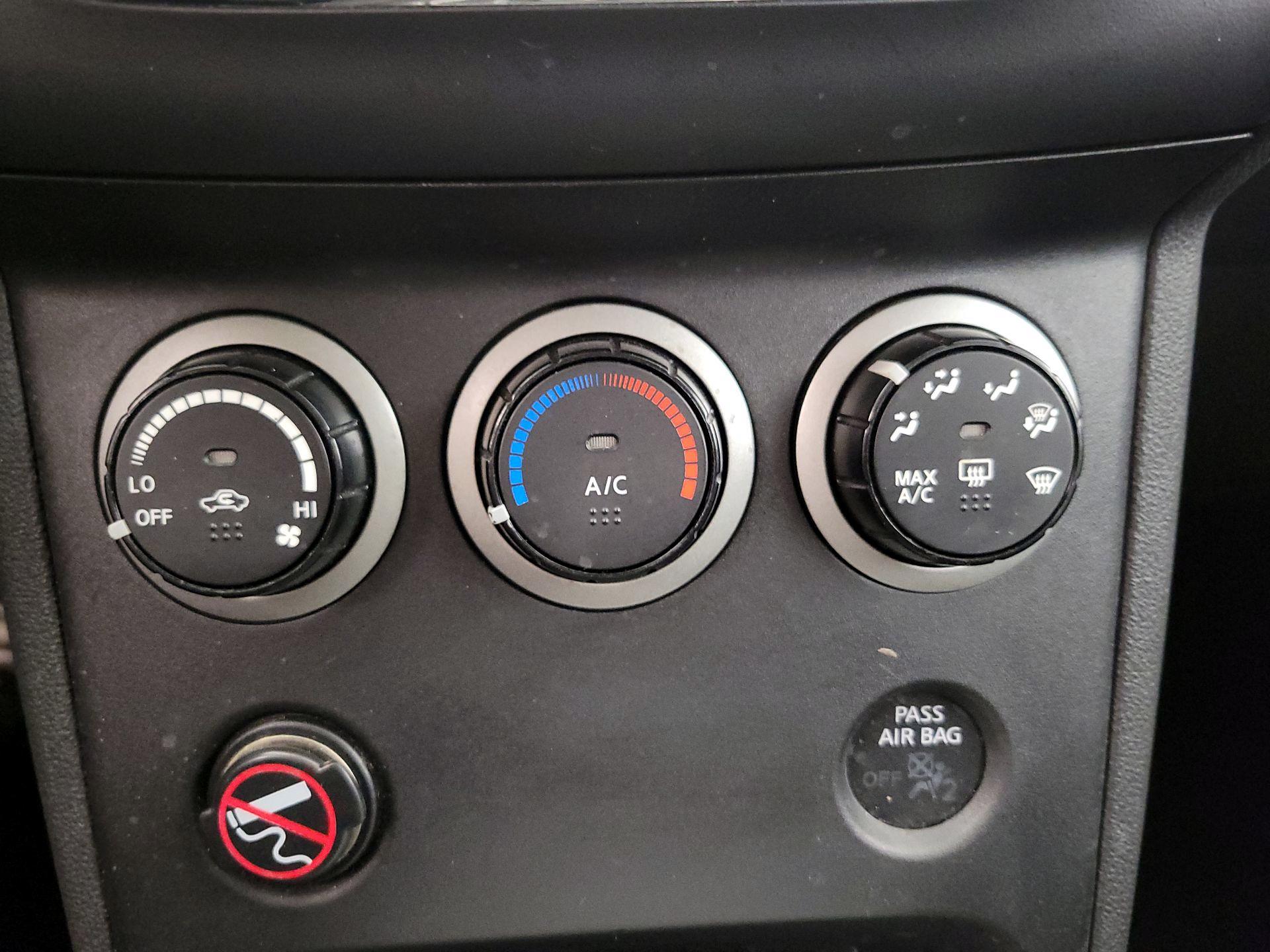 Thumbnail: 2013 Nissan Rogue - 16