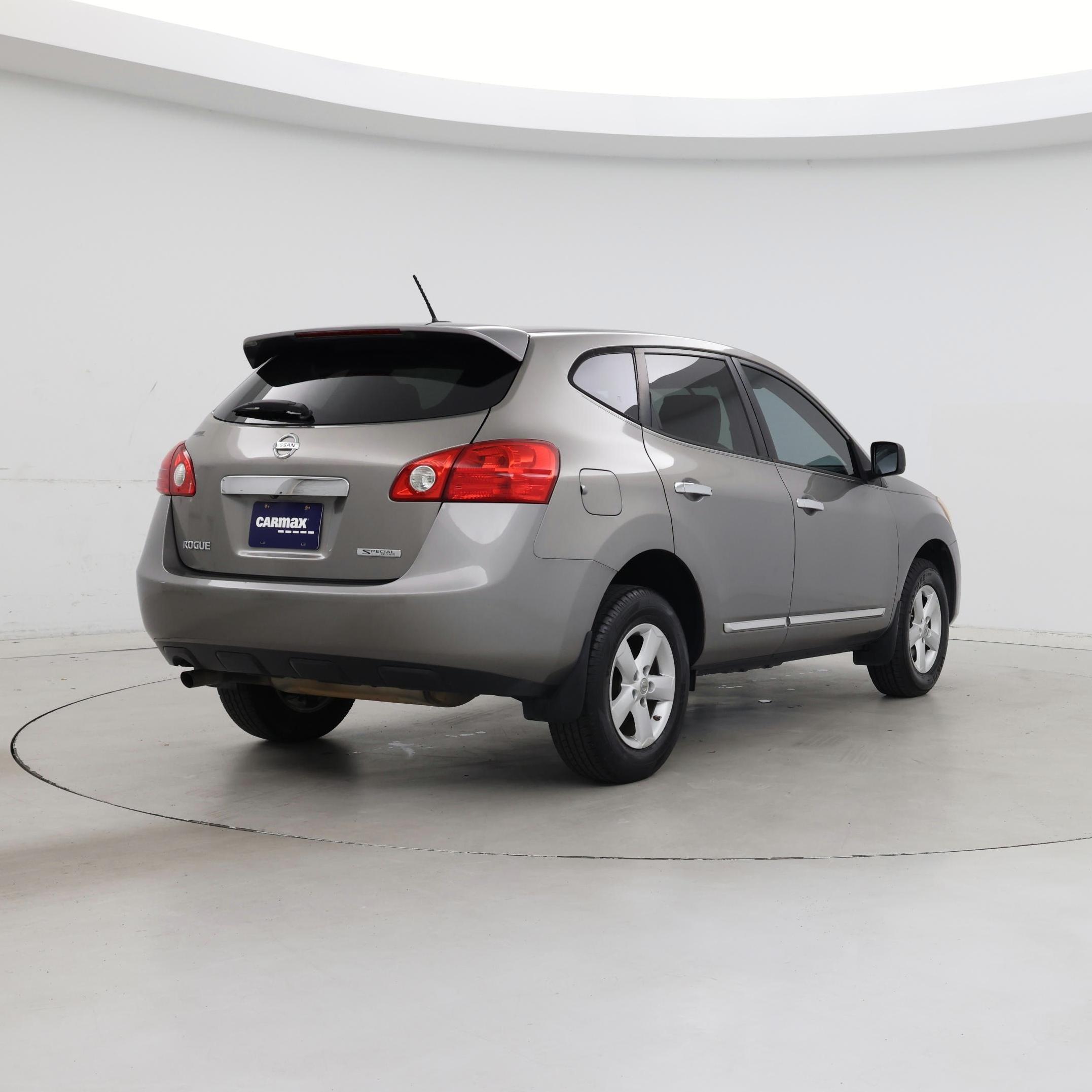 Thumbnail: 2013 Nissan Rogue - 8