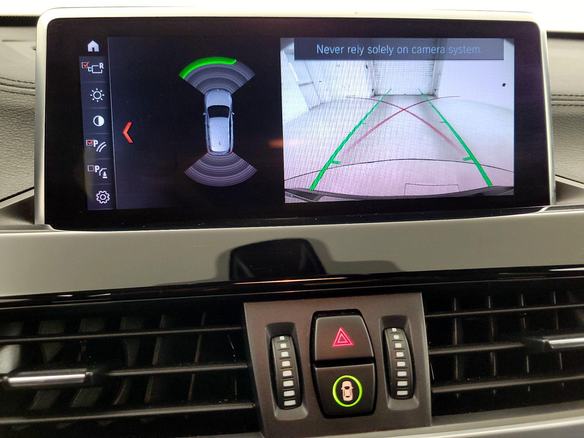 Thumbnail: 2021 BMW X1 - 15