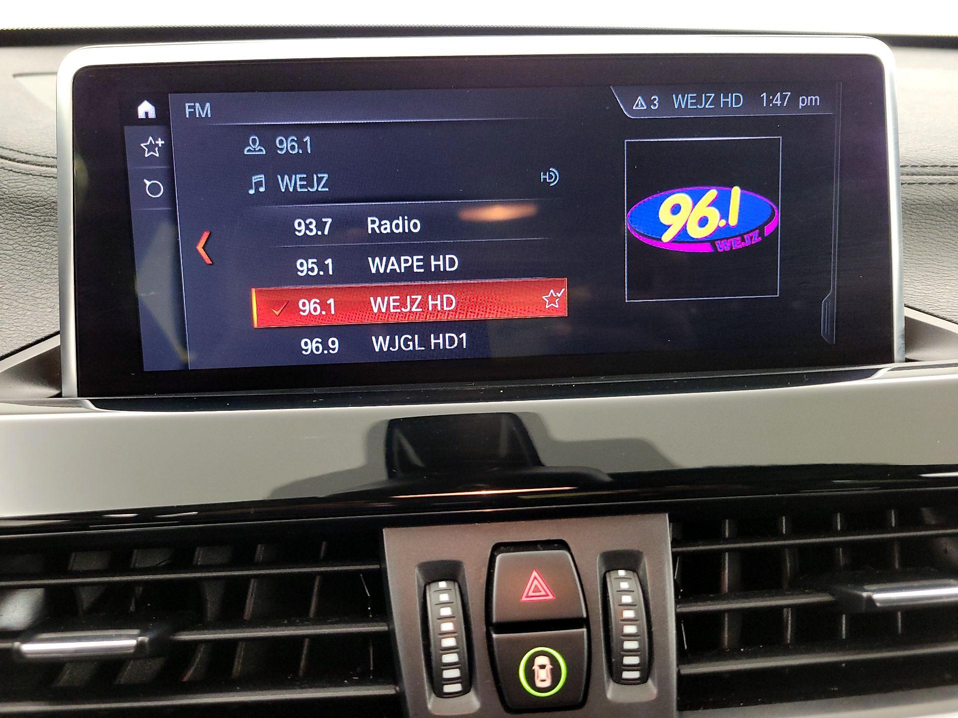 Thumbnail: 2021 BMW X1 - 16