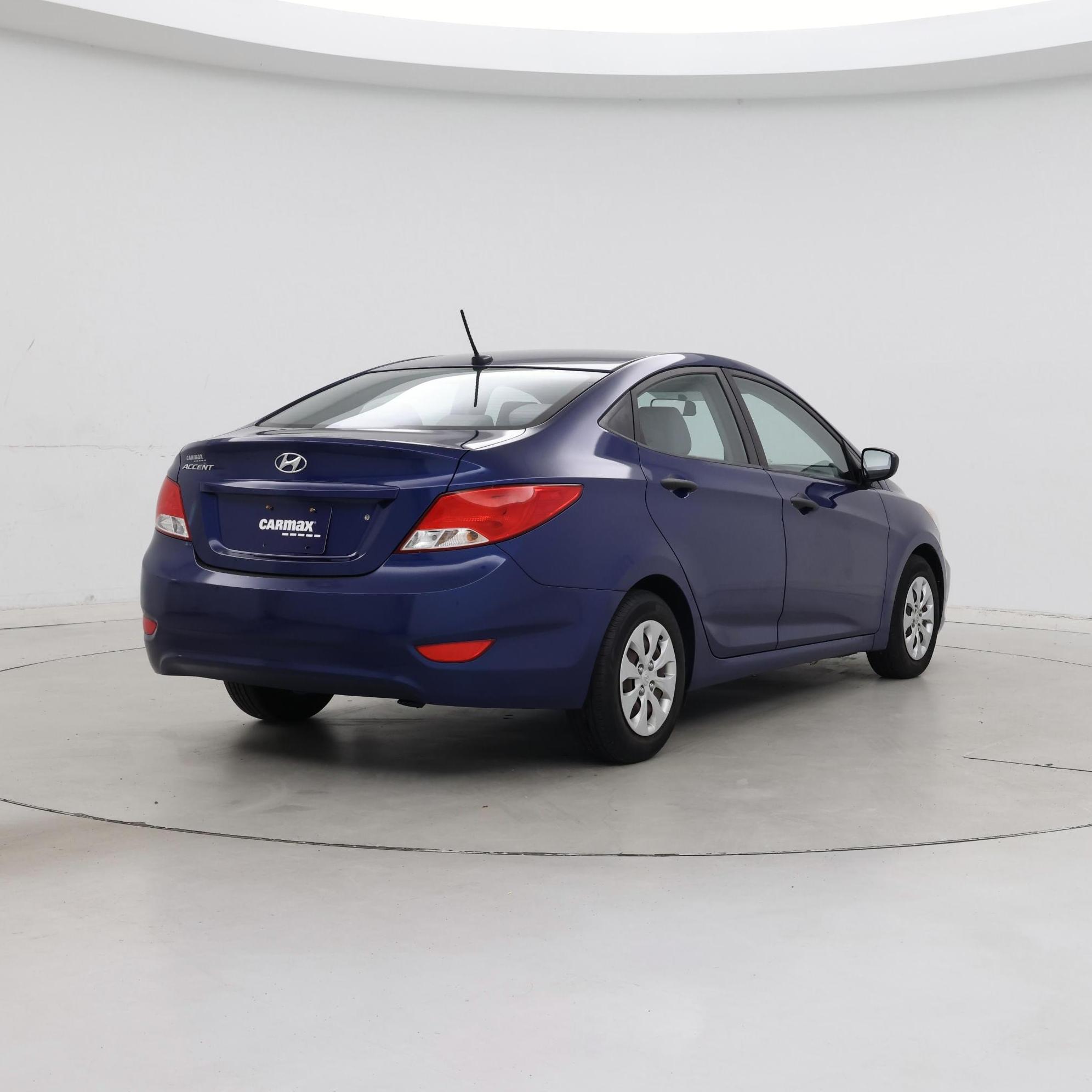 Thumbnail: 2016 Hyundai Accent - 8