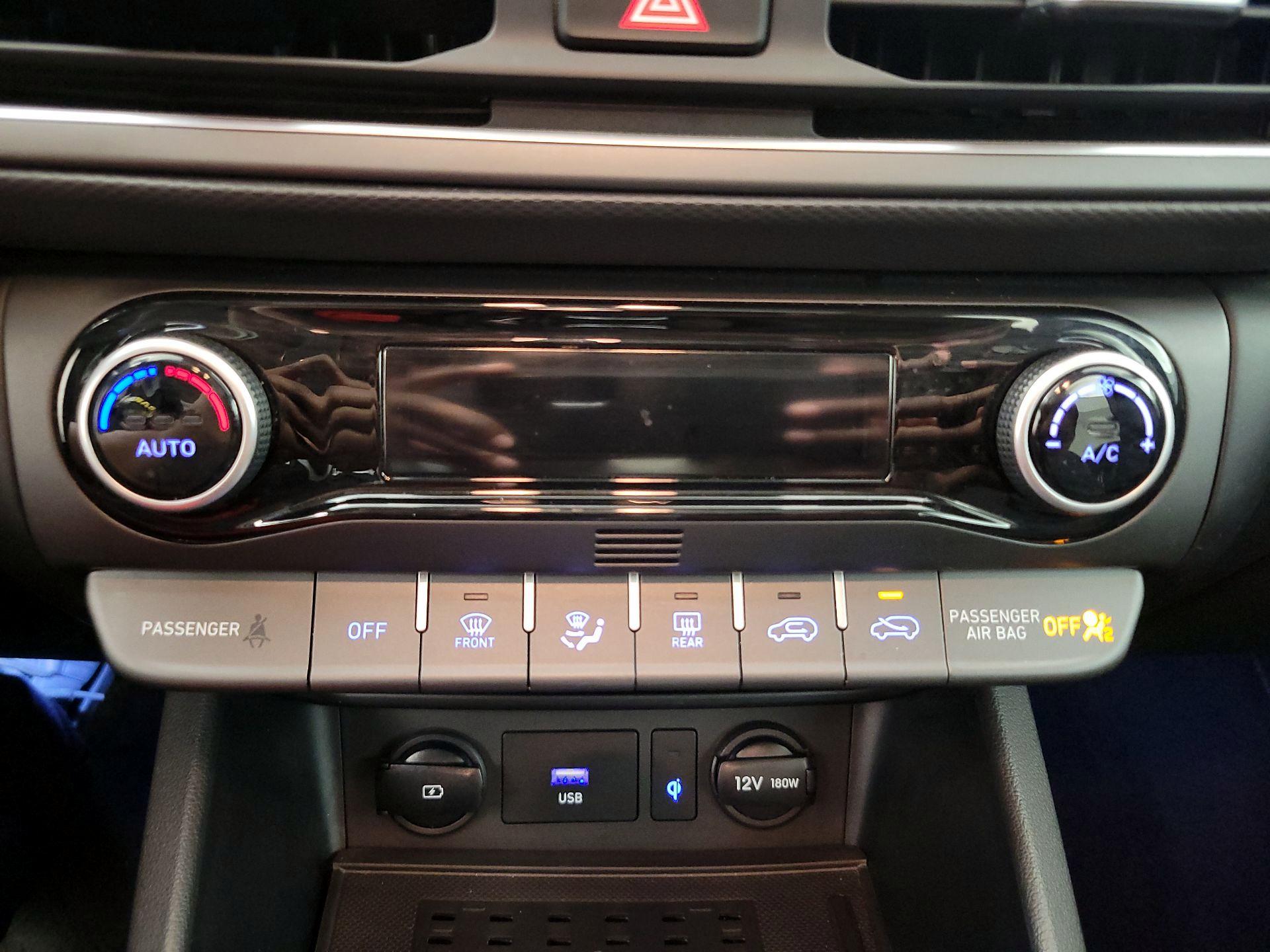 Thumbnail: 2022 Hyundai Kona - 17