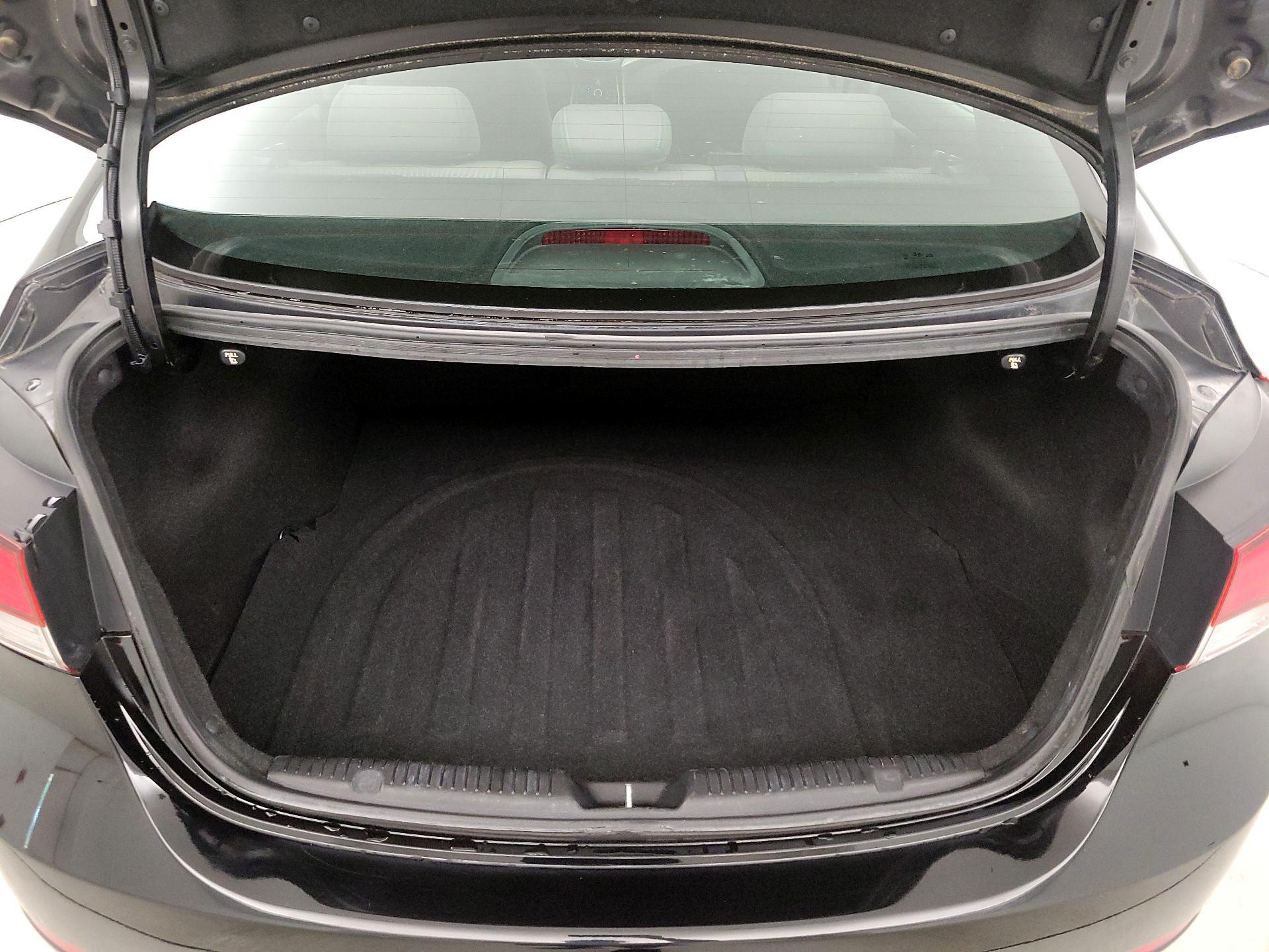 Thumbnail: 2014 Hyundai Elantra - 20