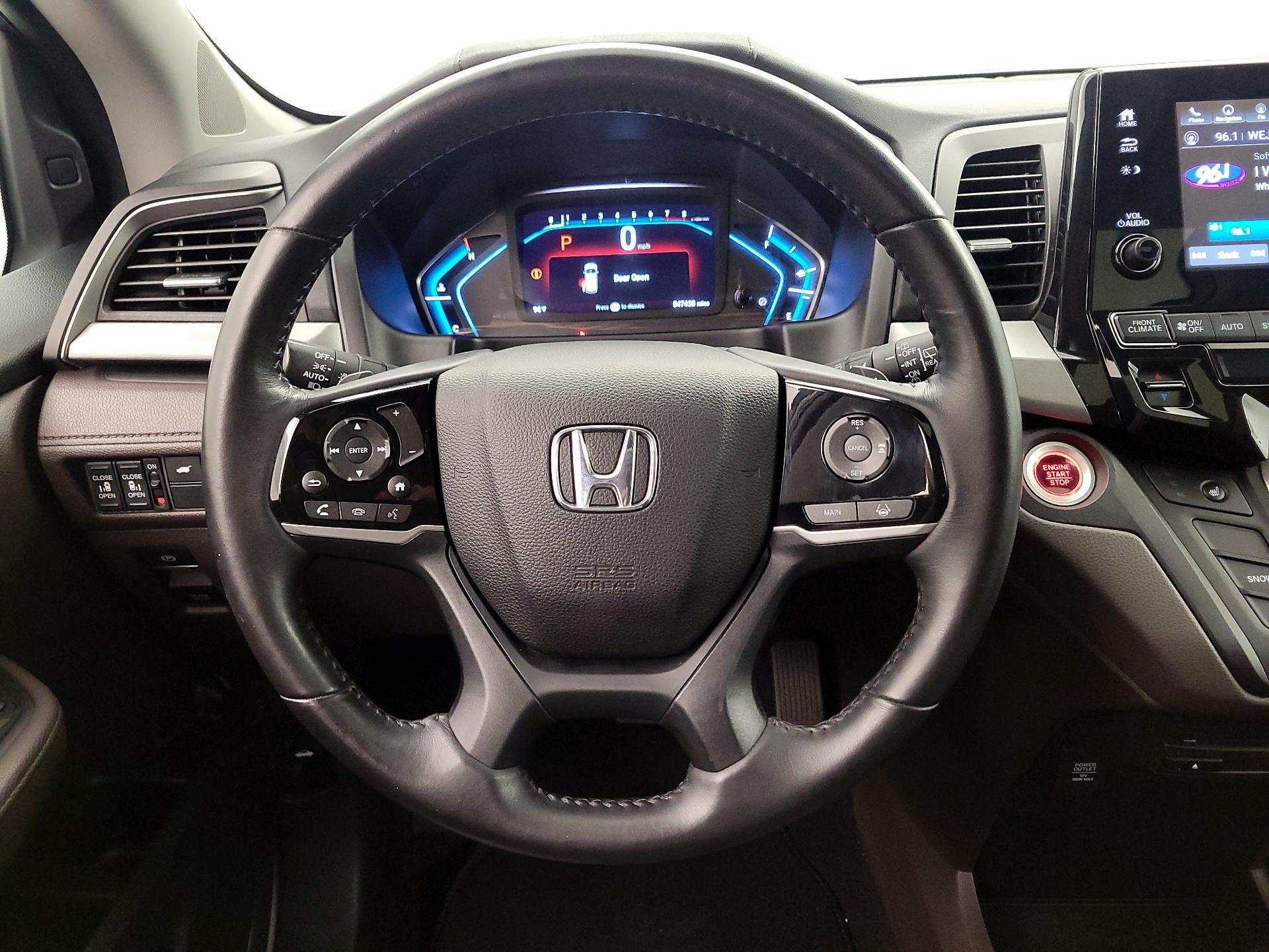 Thumbnail: 2019 Honda Odyssey - 10