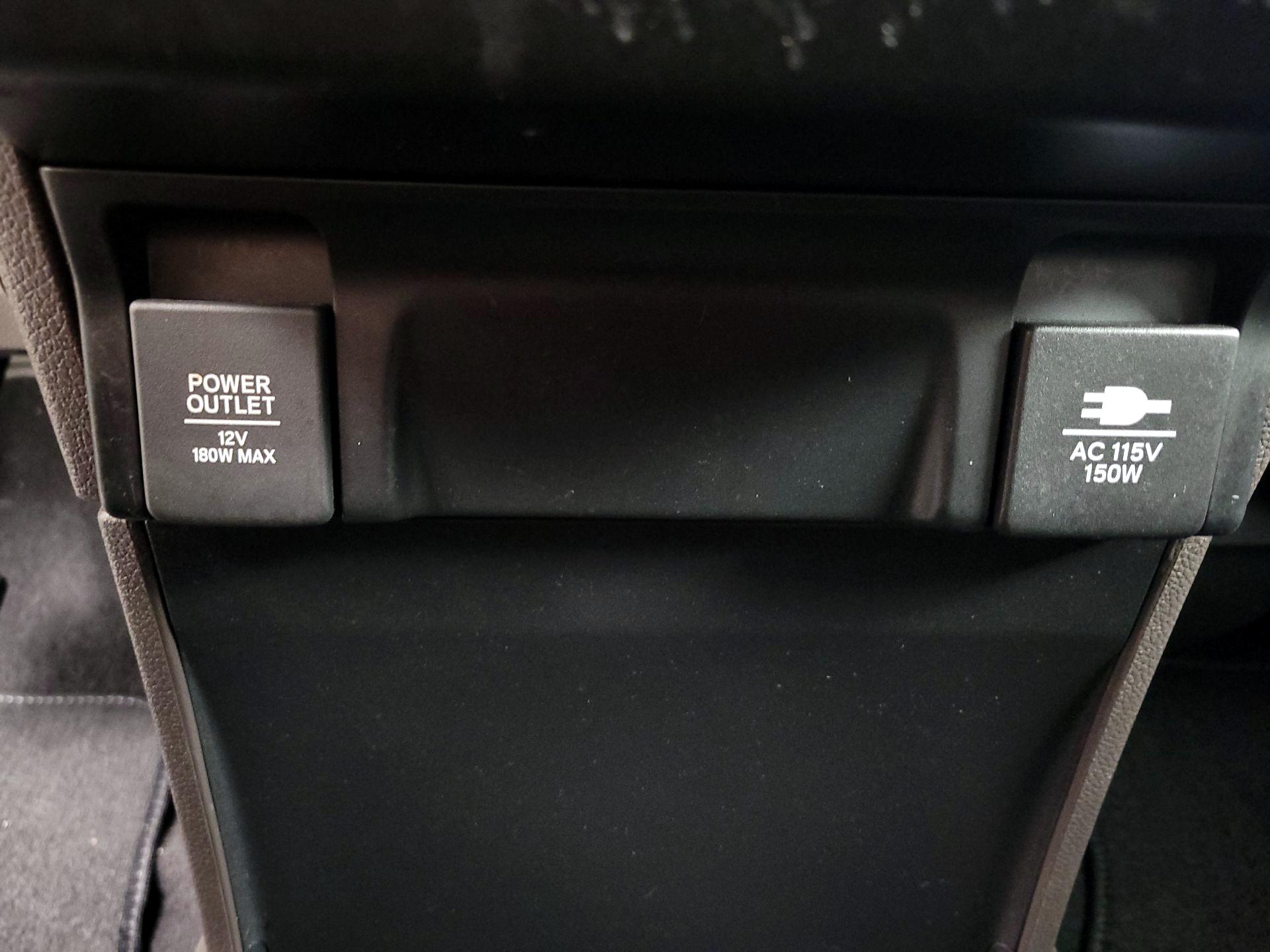 Thumbnail: 2019 Honda Odyssey - 18