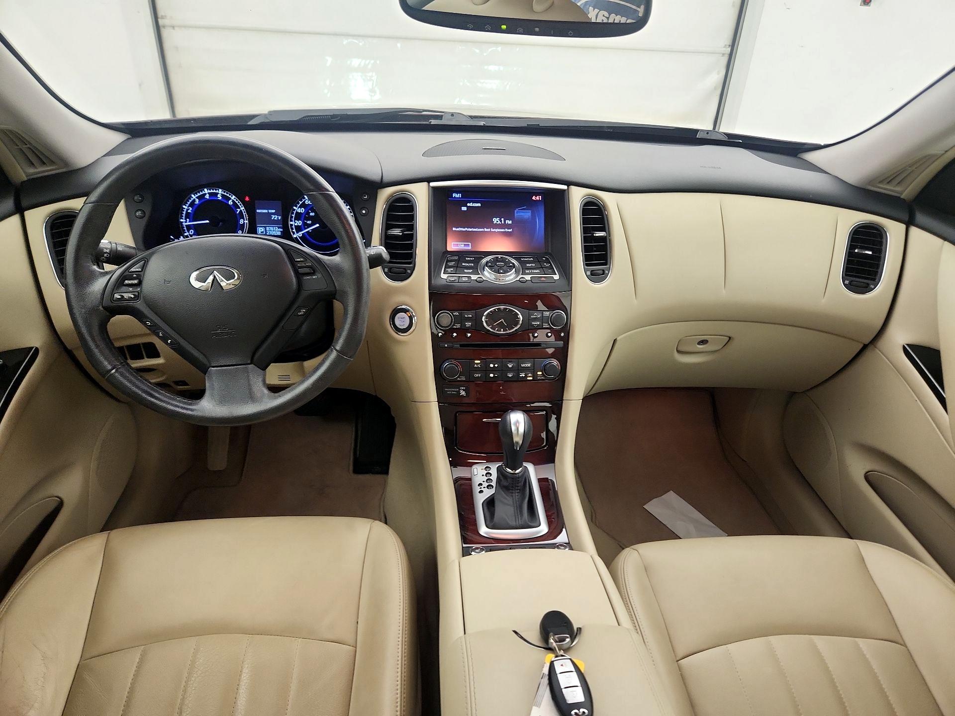 Thumbnail: 2016 INFINITI QX50 - 9