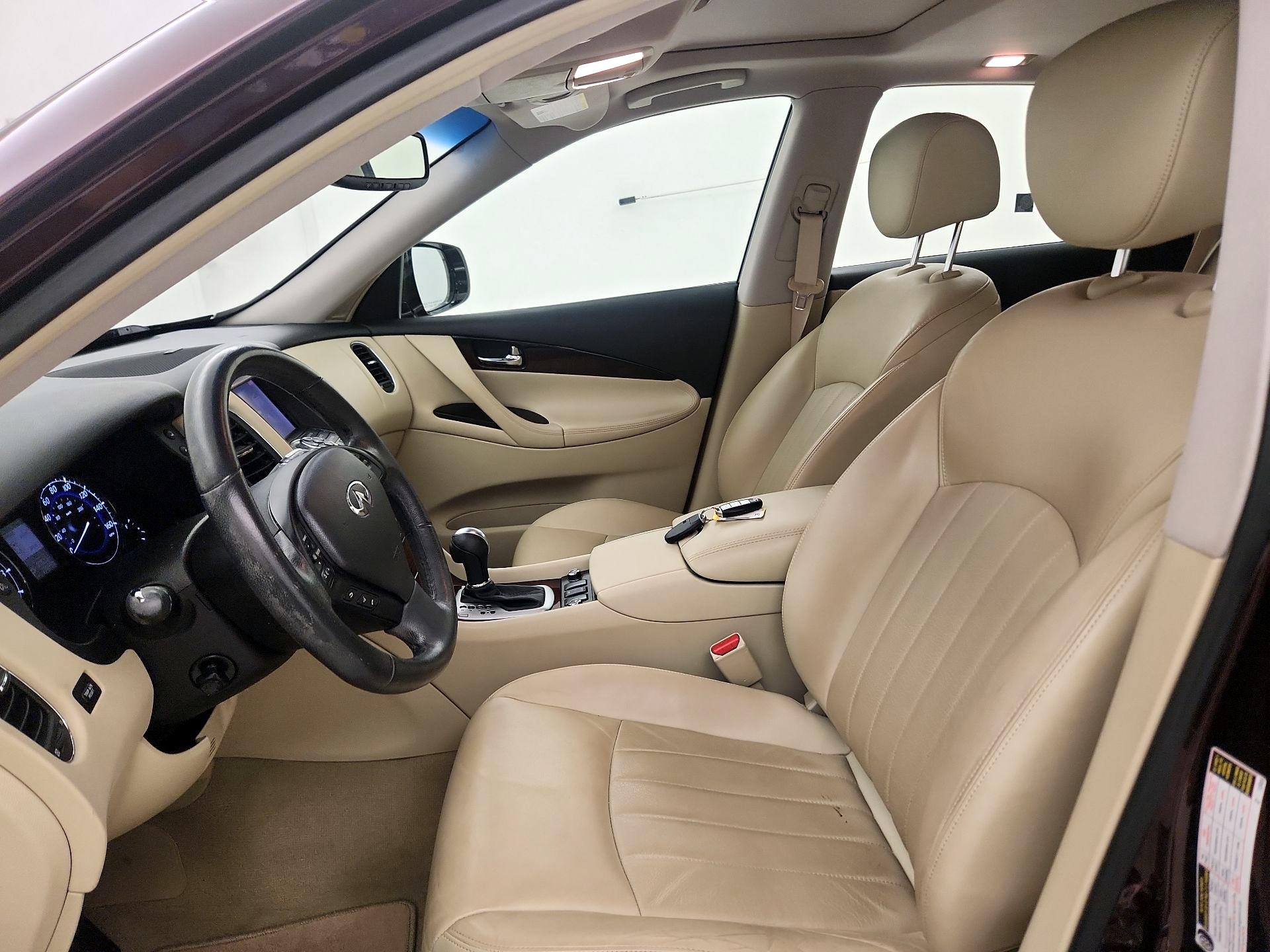 Thumbnail: 2016 INFINITI QX50 - 11