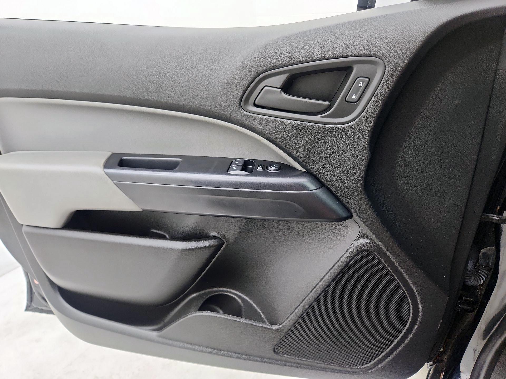 Thumbnail: 2020 Chevrolet Colorado - 12