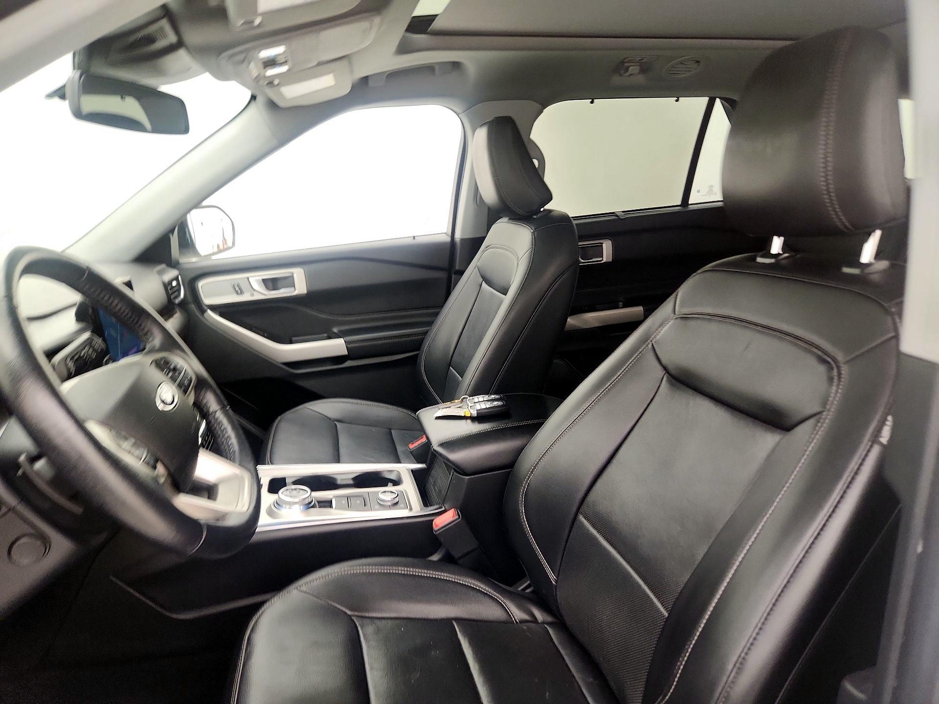 Thumbnail: 2021 Ford Explorer - 11