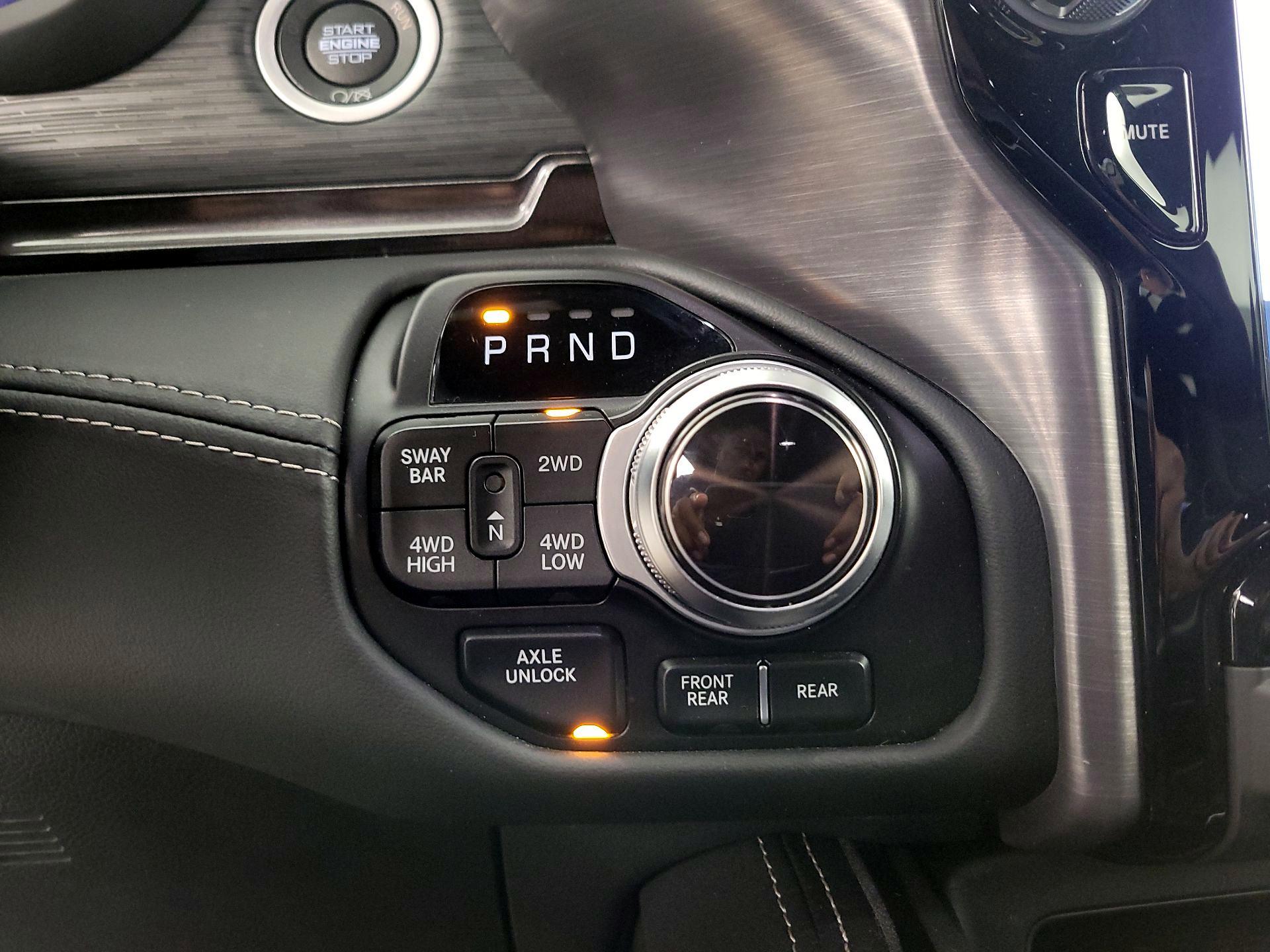 Thumbnail: 2024 RAM 2500 - 18