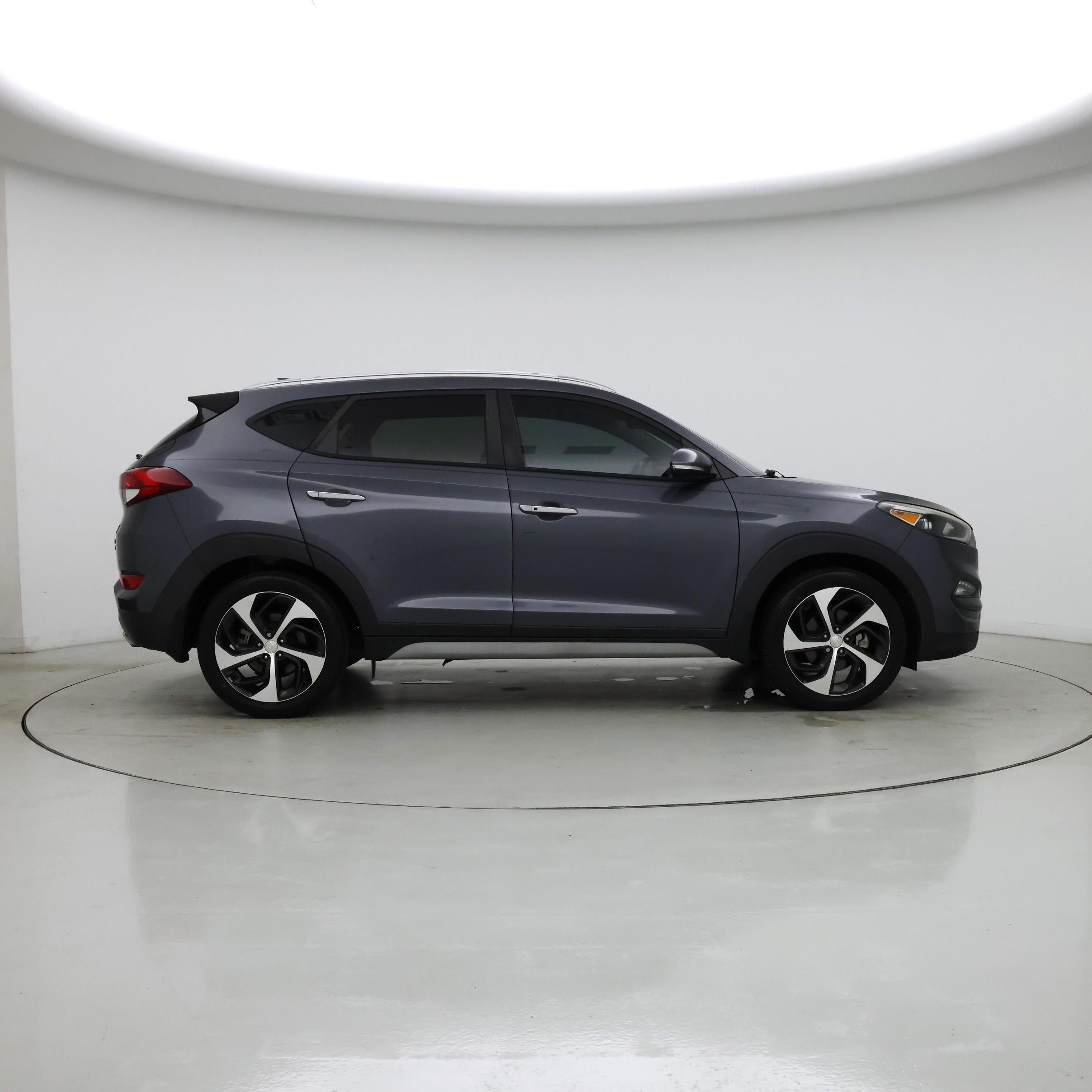 Thumbnail: 2018 Hyundai Tucson - 7