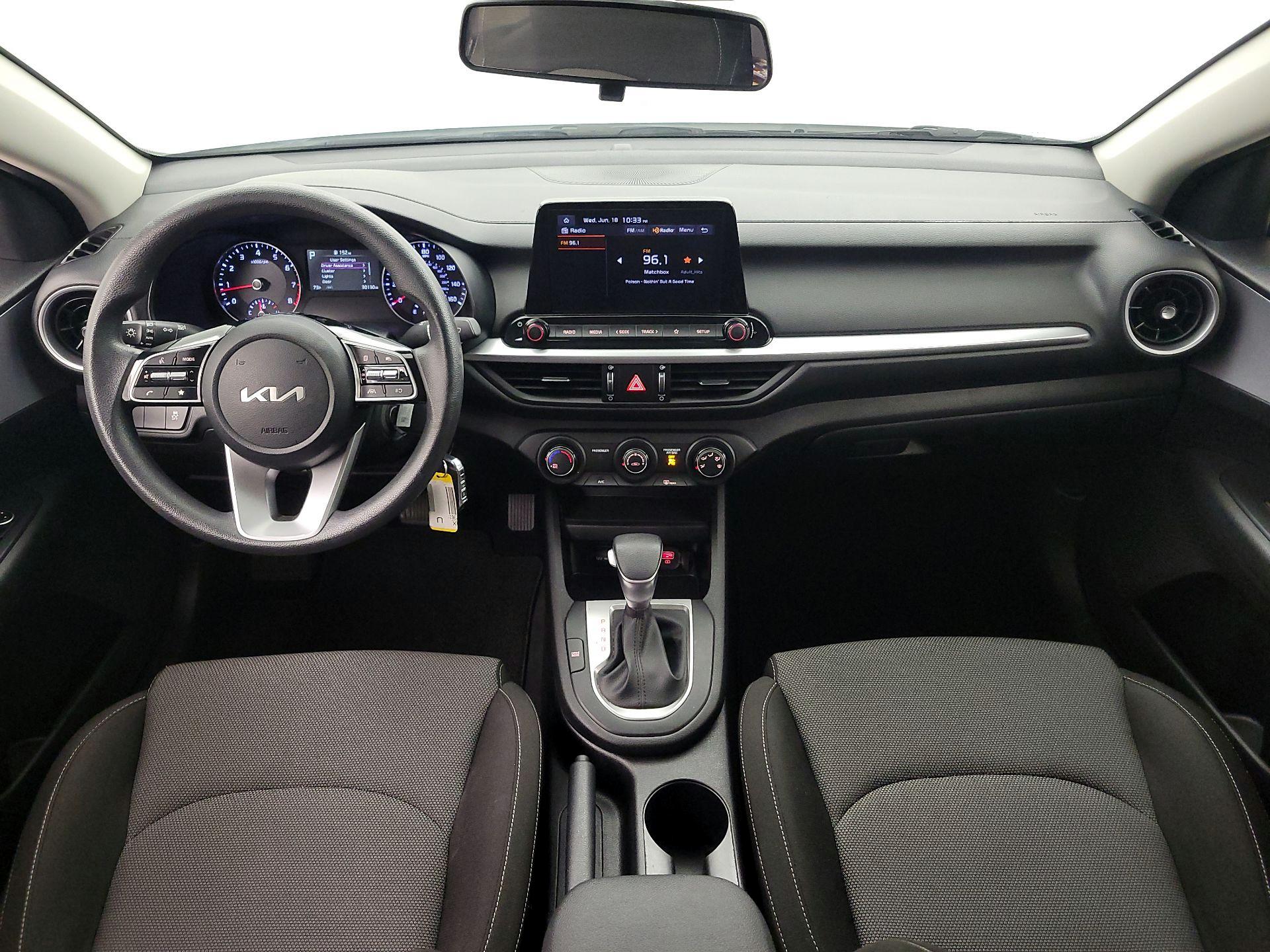 Thumbnail: 2024 Kia Forte - 9