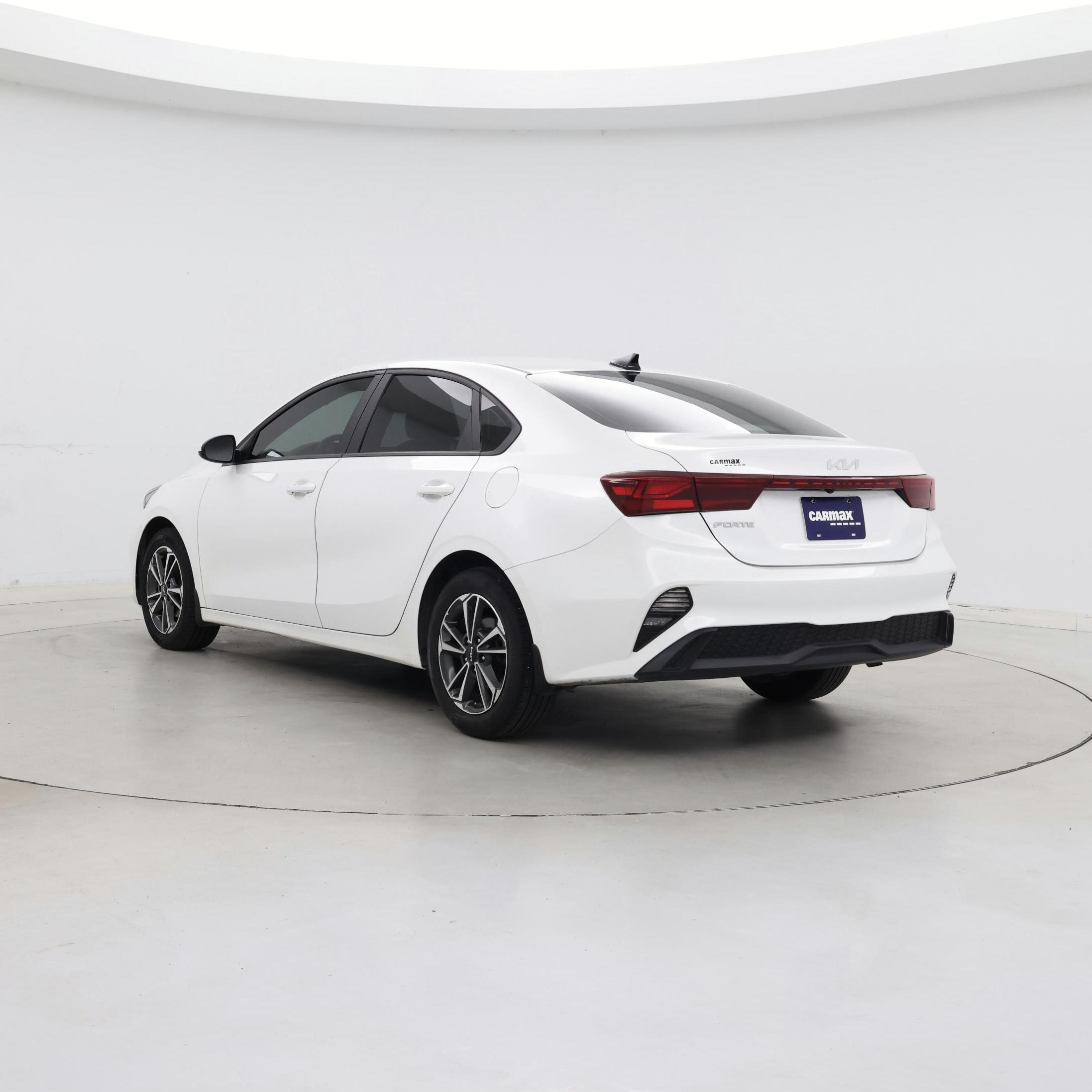 Thumbnail: 2024 Kia Forte - 2