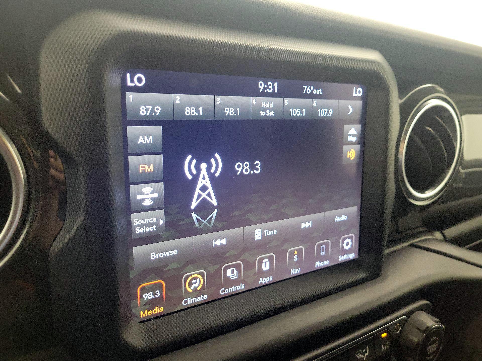 Thumbnail: 2020 Jeep Wrangler - 15