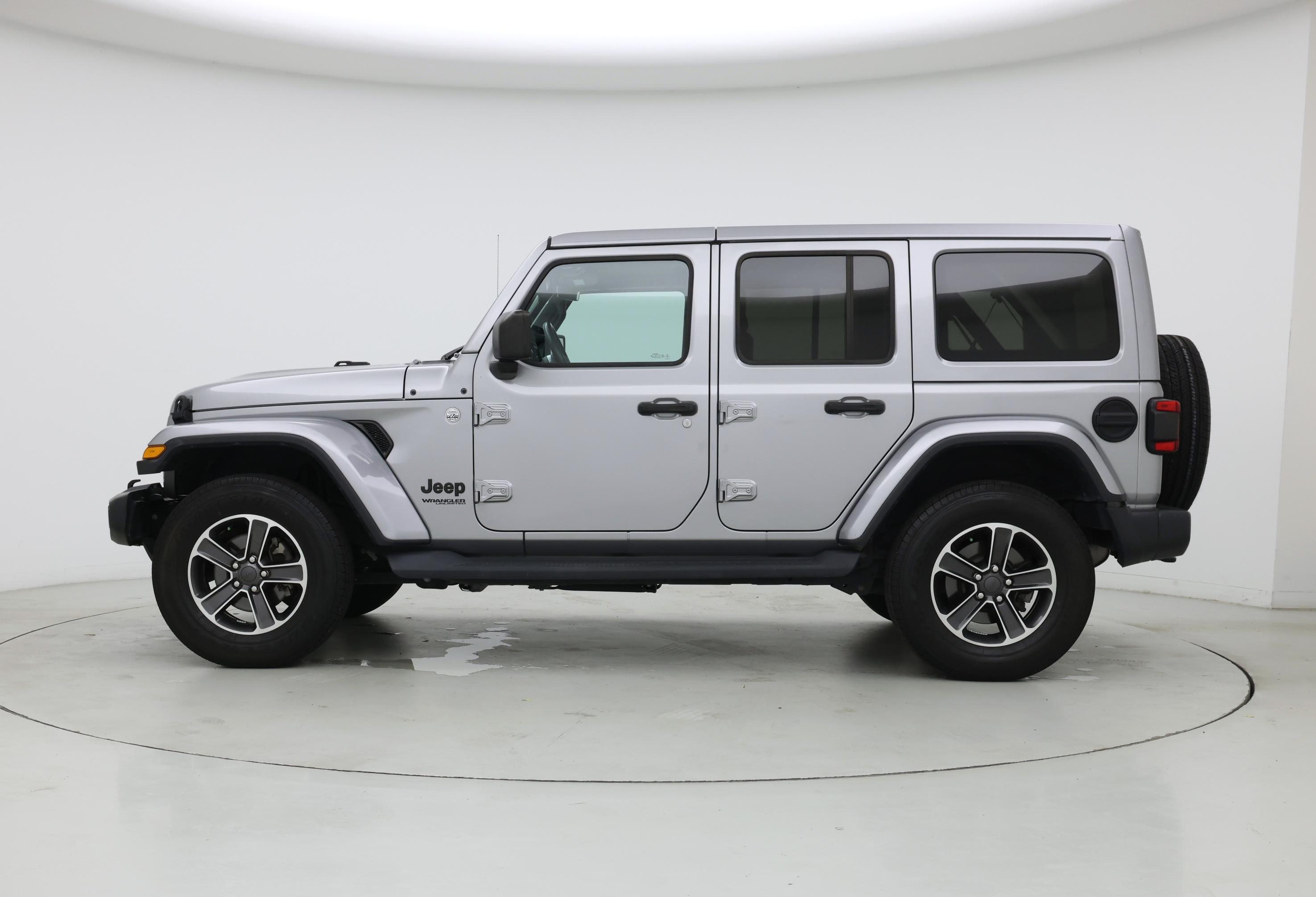 Thumbnail: 2020 Jeep Wrangler - 3