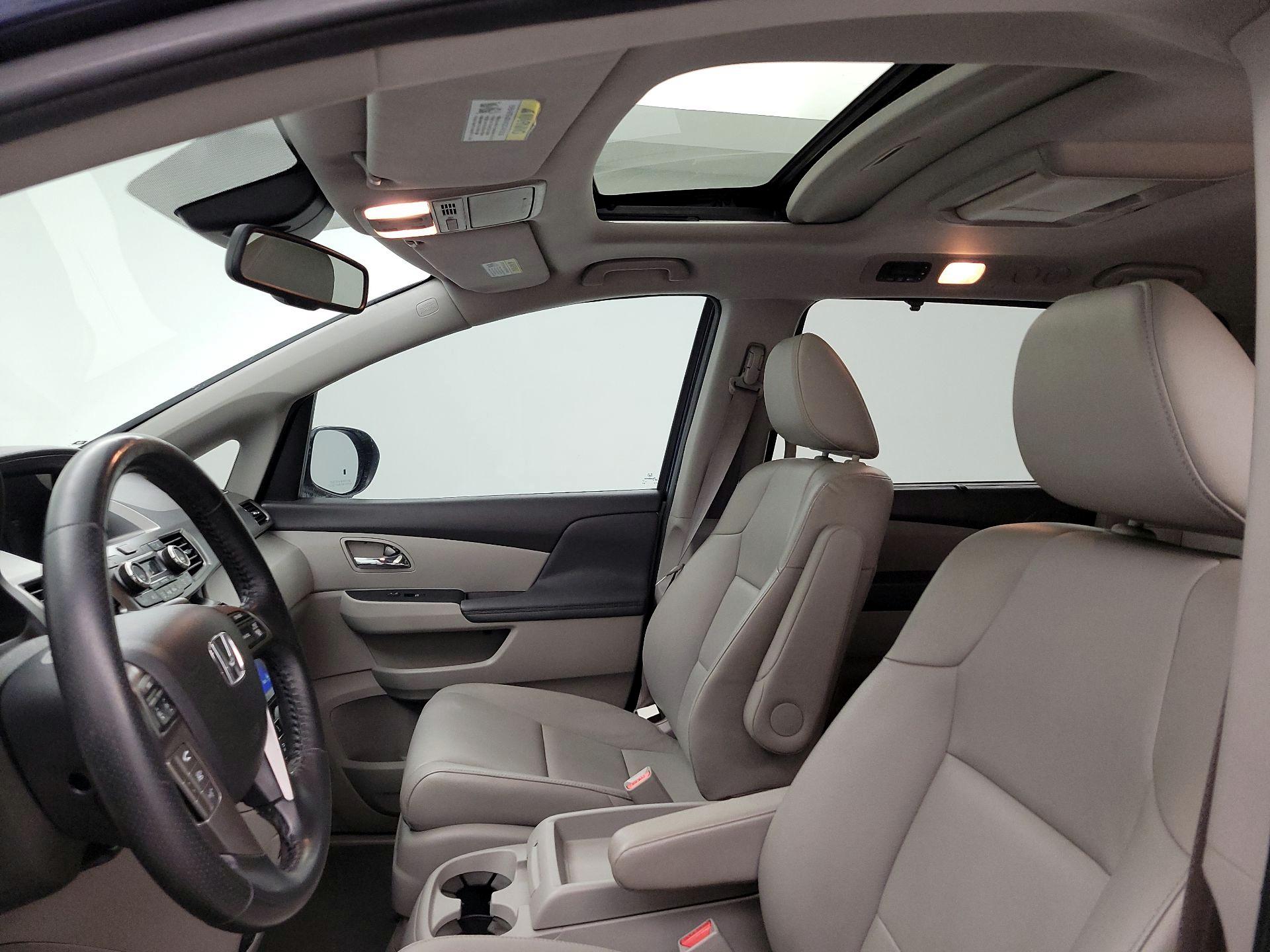 Thumbnail: 2016 Honda Odyssey - 19