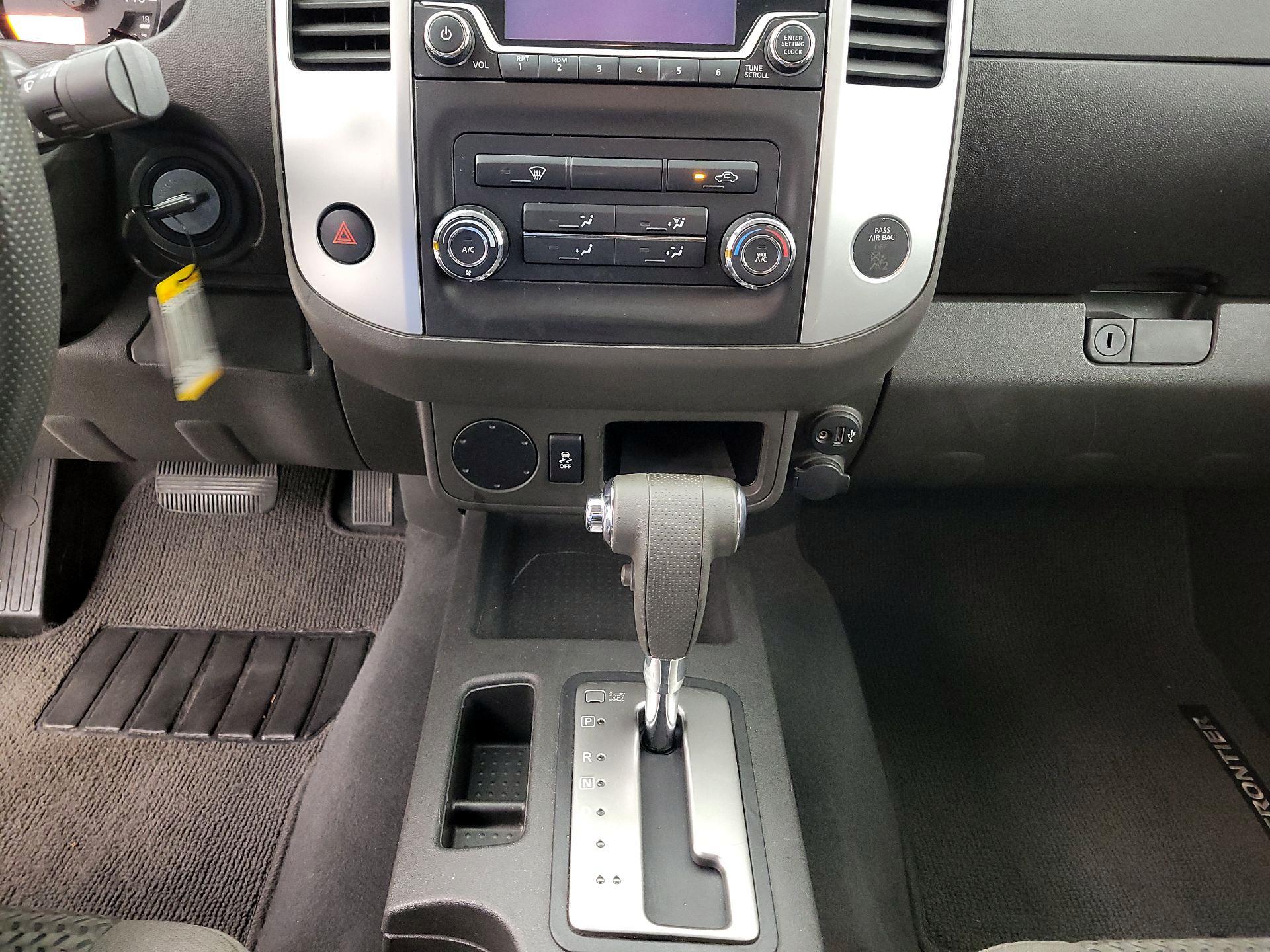 Thumbnail: 2018 Nissan Frontier - 17