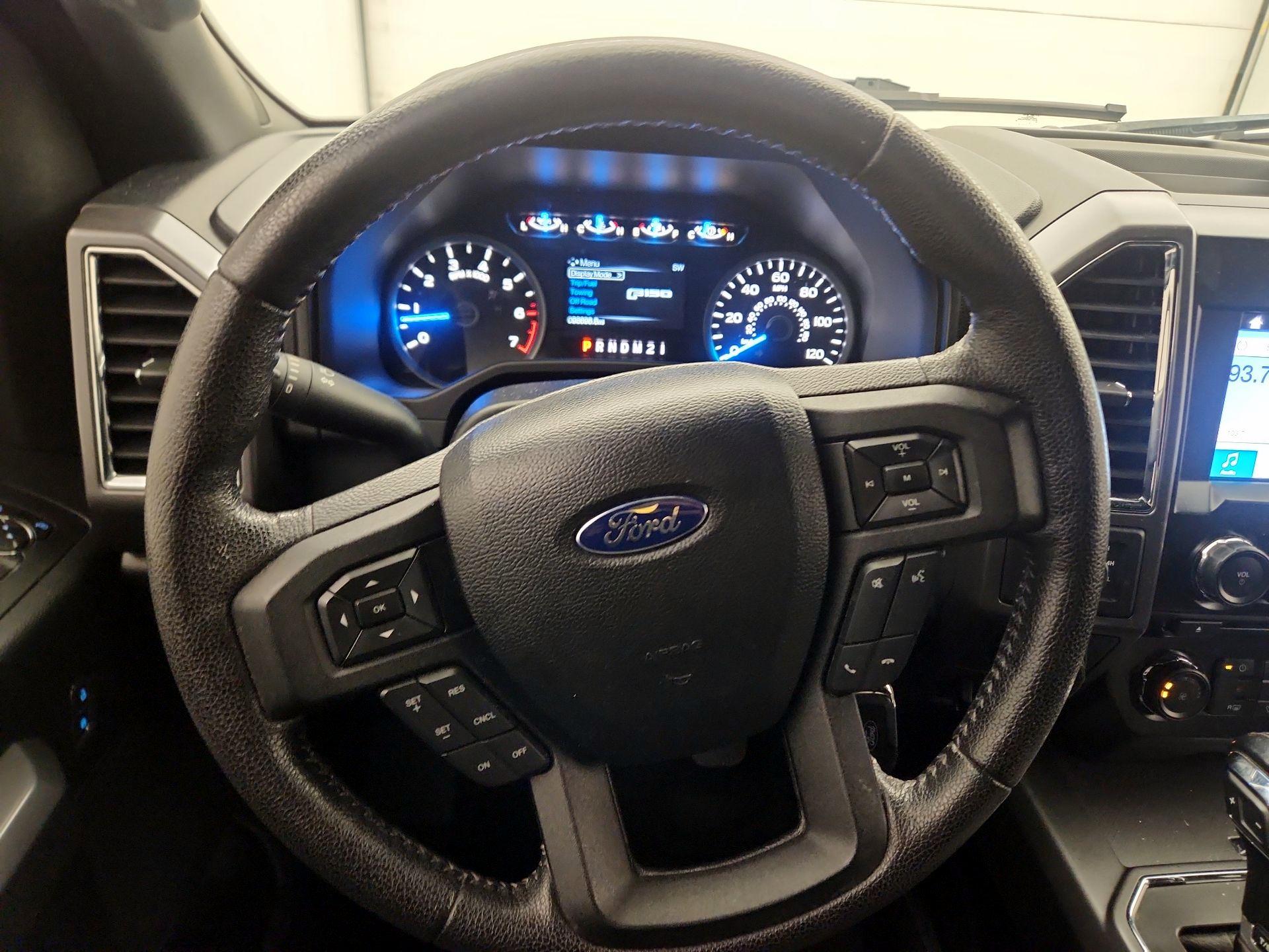 Thumbnail: 2016 Ford F-150 - 10