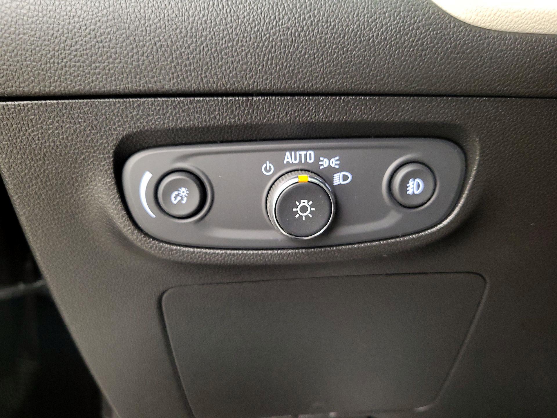 Thumbnail: 2020 Buick Encore GX - 13