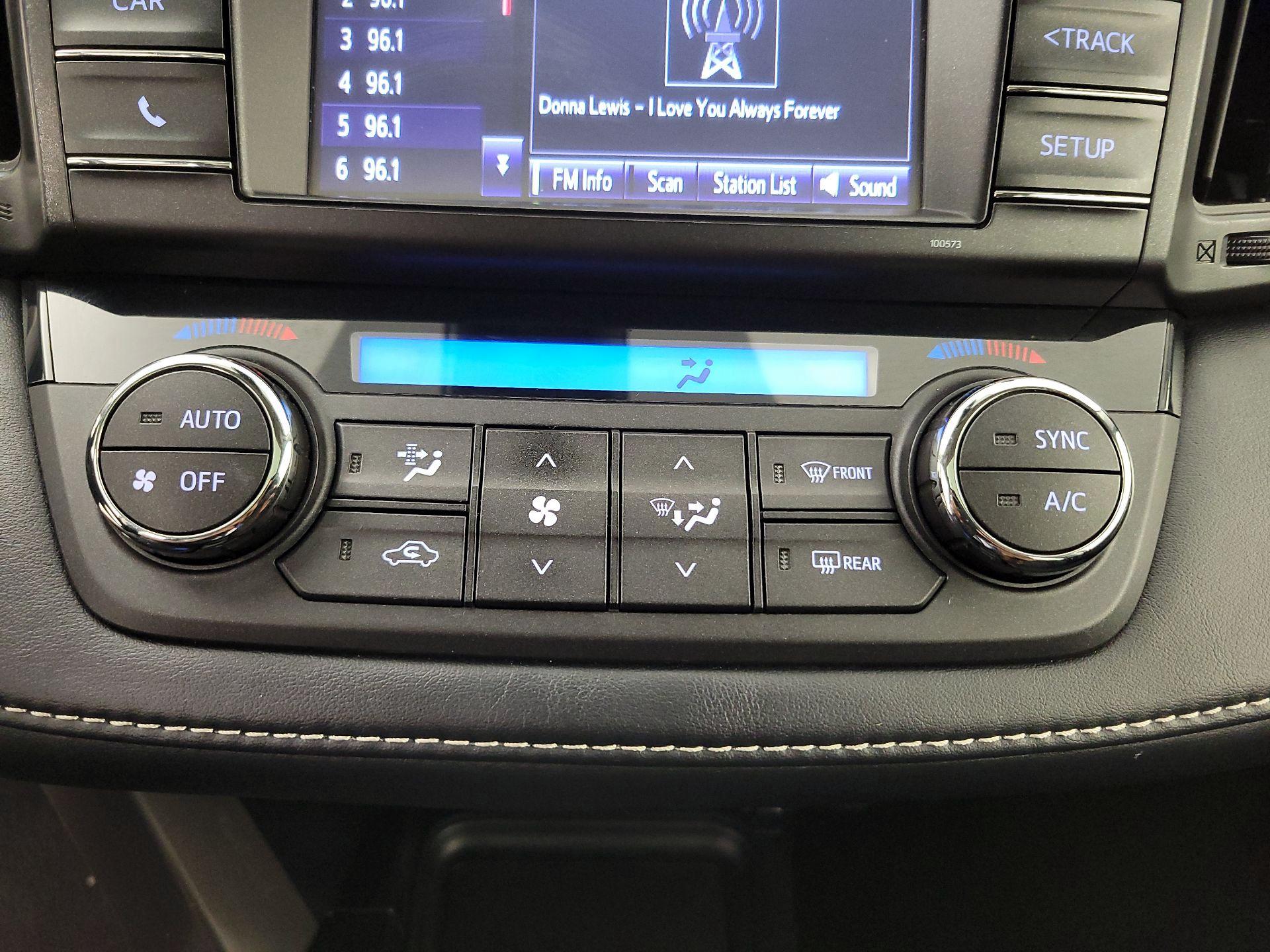 Thumbnail: 2018 Toyota RAV4 - 16