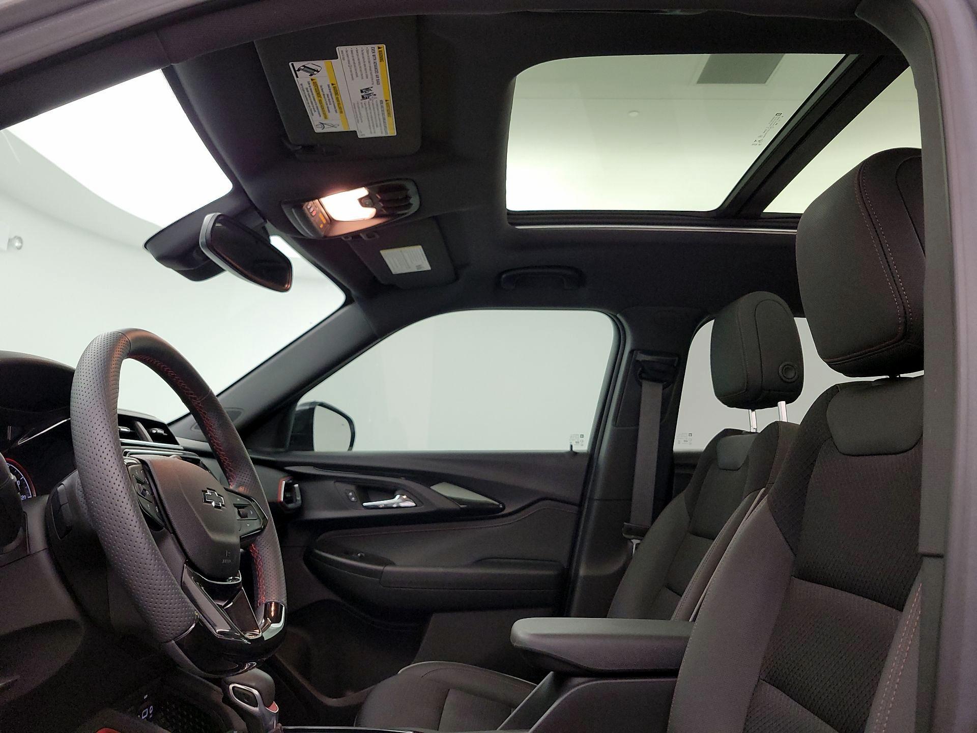 Thumbnail: 2023 Chevrolet TrailBlazer - 19