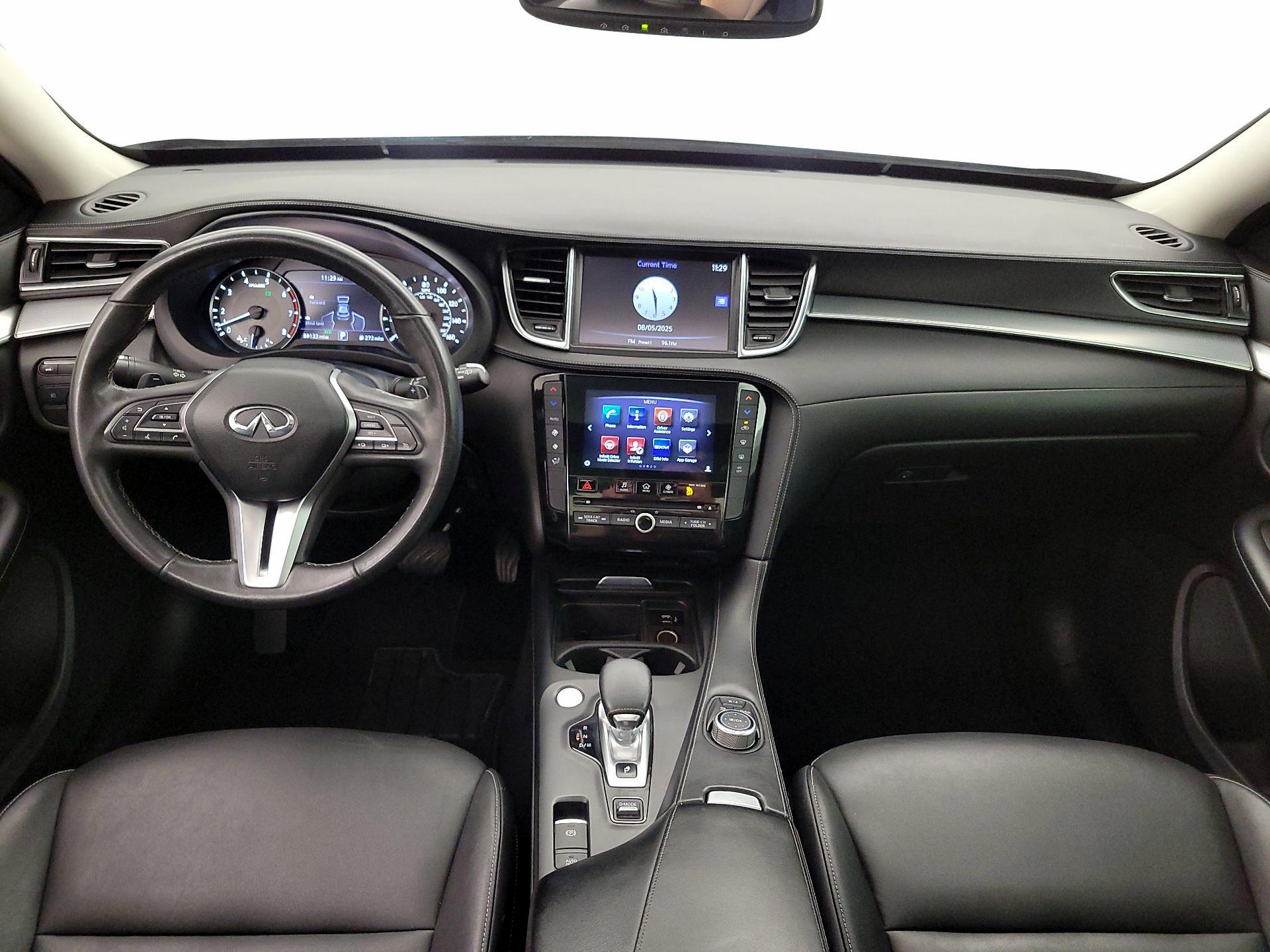 Thumbnail: 2019 INFINITI QX50 - 9